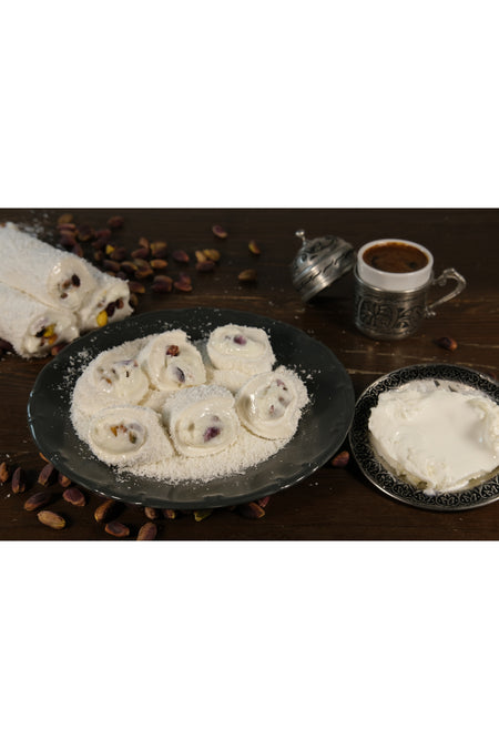 ALTINYAYLA Turkish Delight Sultan Style Pistachio manda Cream Flavored Turkish Delight 500 g - MALLTURK