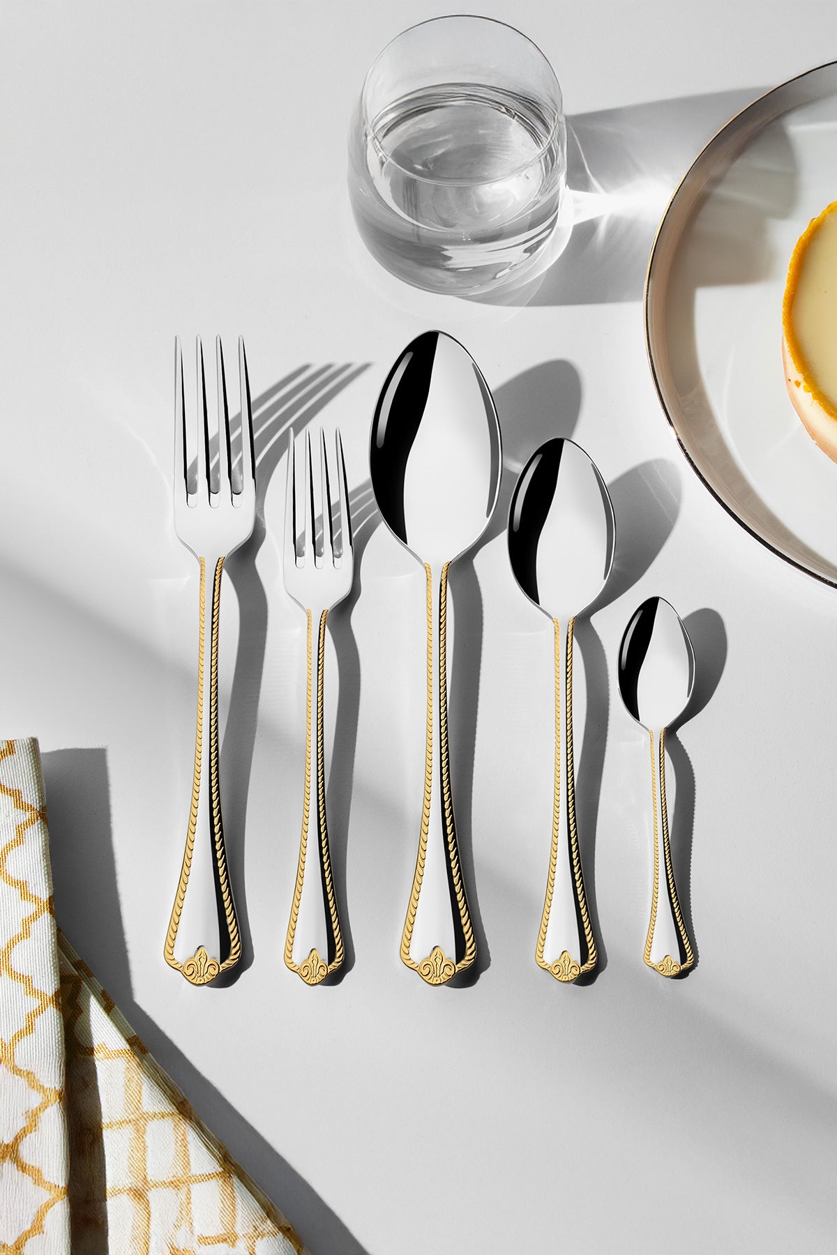 Nehir fulya altin Plain 6 Place Setting 30 Piece Boxed Fork Spoon Set - MALLTURK