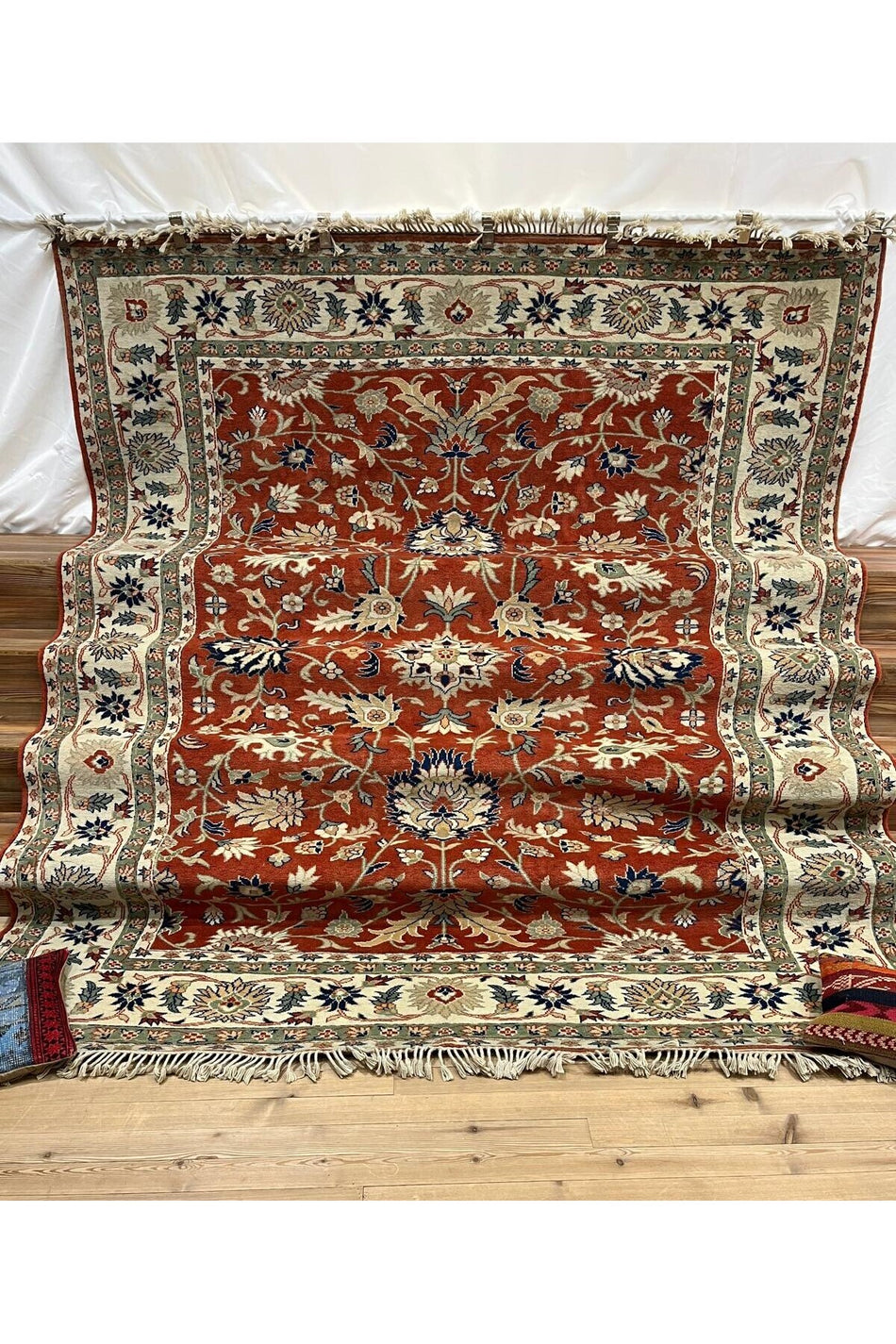 Sirvan Handwoven Usak Carpet - 305 x 247 - MALLTURK