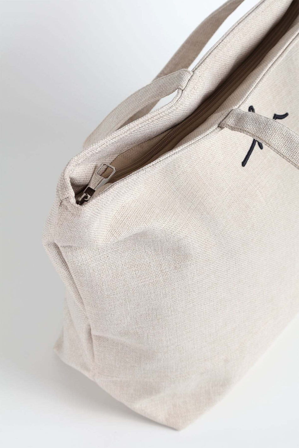 Hasema Signature Detailed Embroidered Zippered Linen Beach Bag, Ecru Color, Size 35