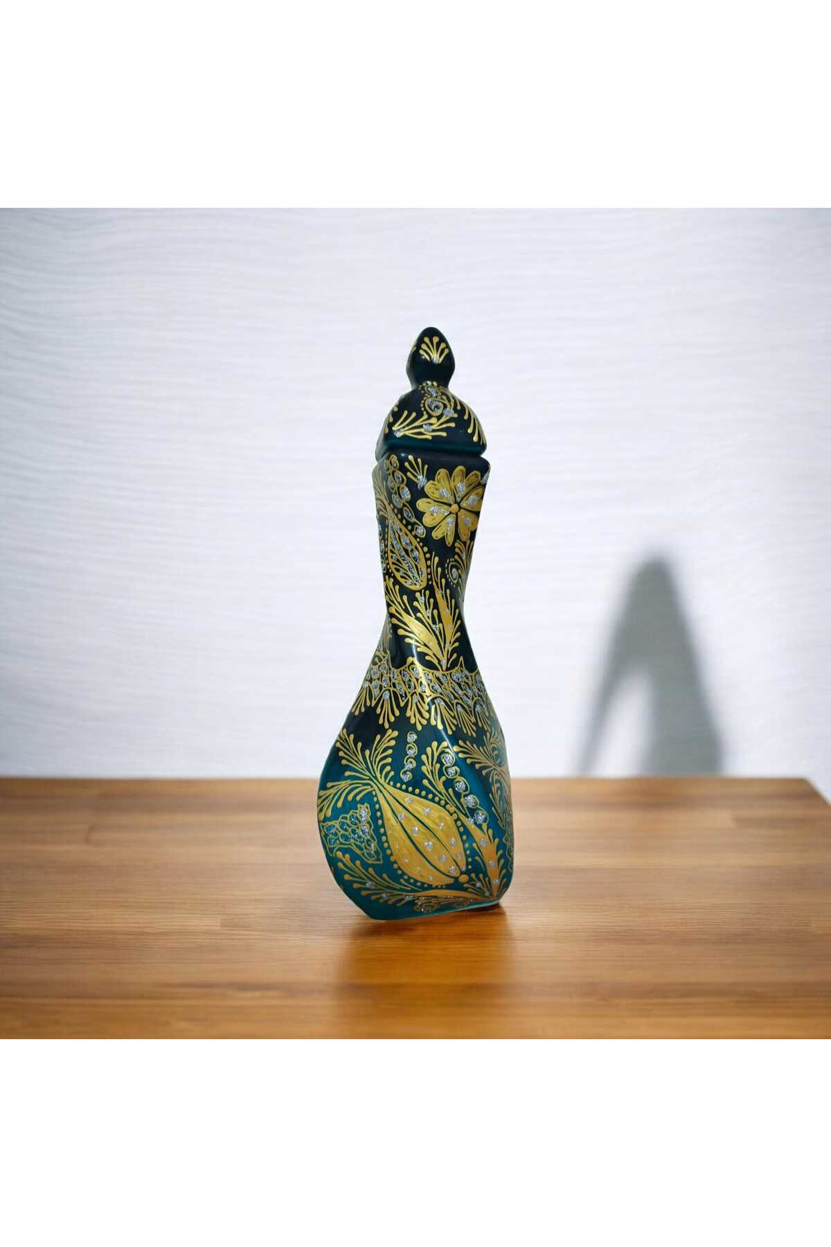 Sema ceramic handcrafted turquoise 30 cm vase with gold gilding decoration. - MALLTURK