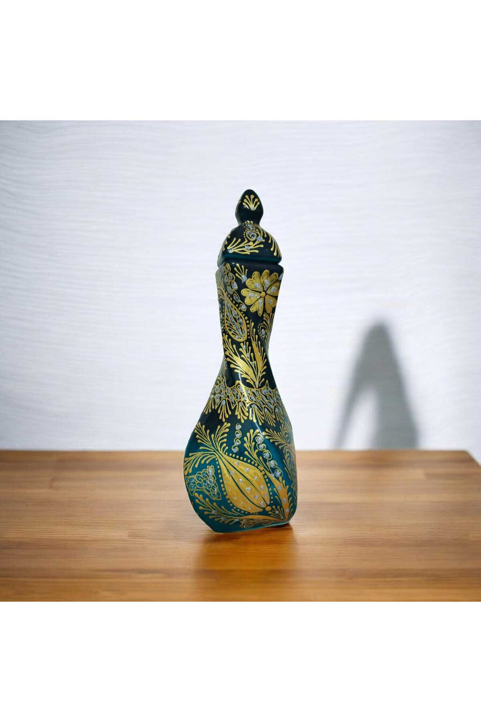 Sema ceramic handcrafted turquoise 30 cm vase with gold gilding decoration. - MALLTURK