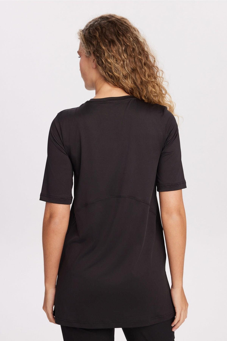 Hasema Active Short-Sleeve Black Training Top/T-Shirt ACT-46
