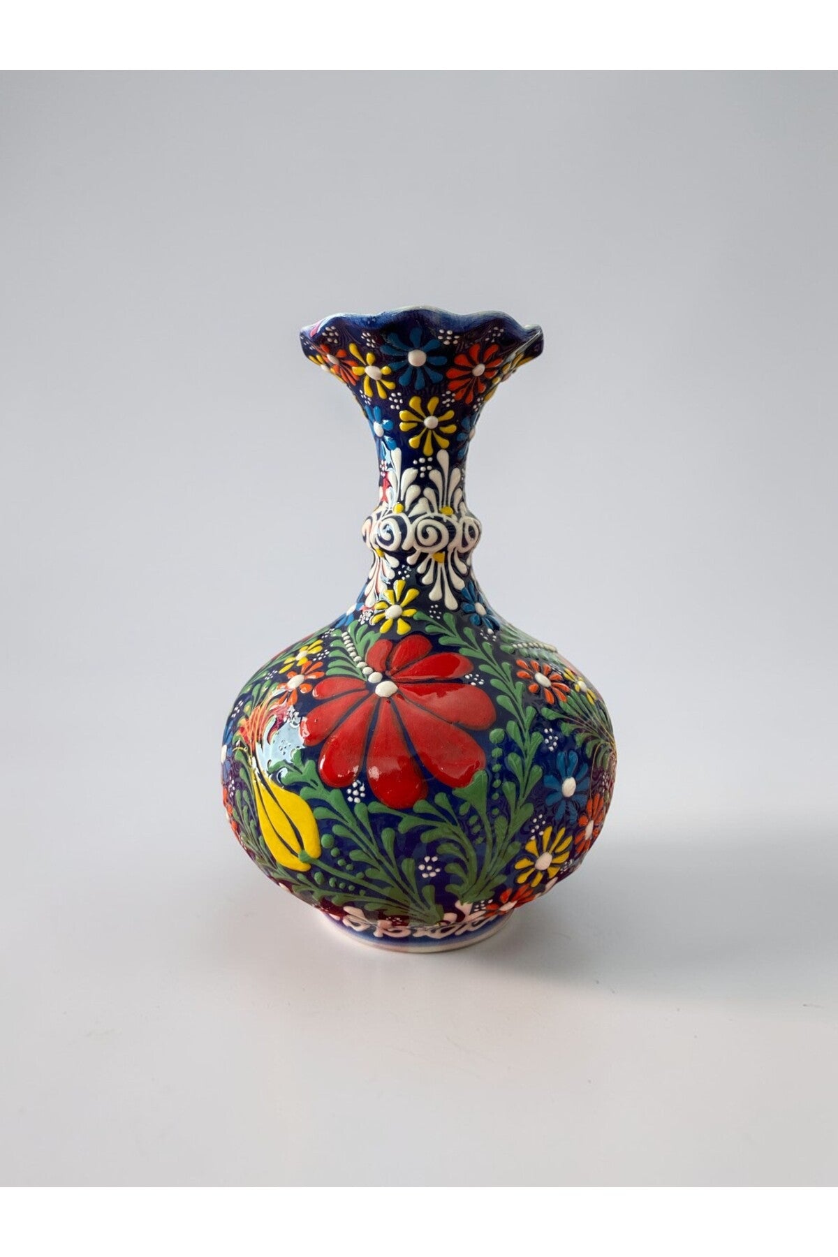YOOS Handmade 25cm Embossed and Lace Work Navy Blue Lettuce Ceramic Vase - MALLTURK