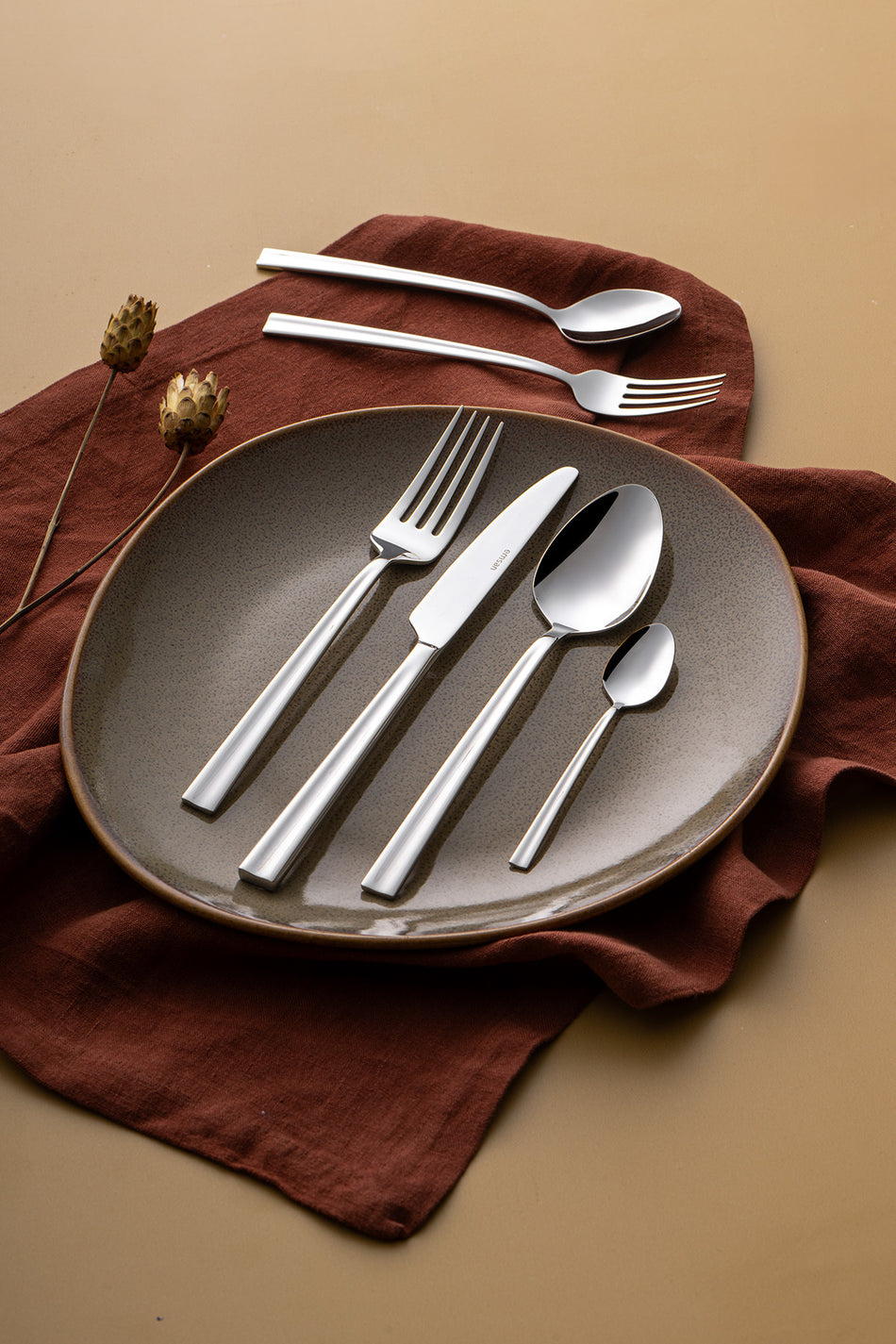 Emsan cinar 72 Piece 12 Place Setting Boxed Flatware Set - MALLTURK
