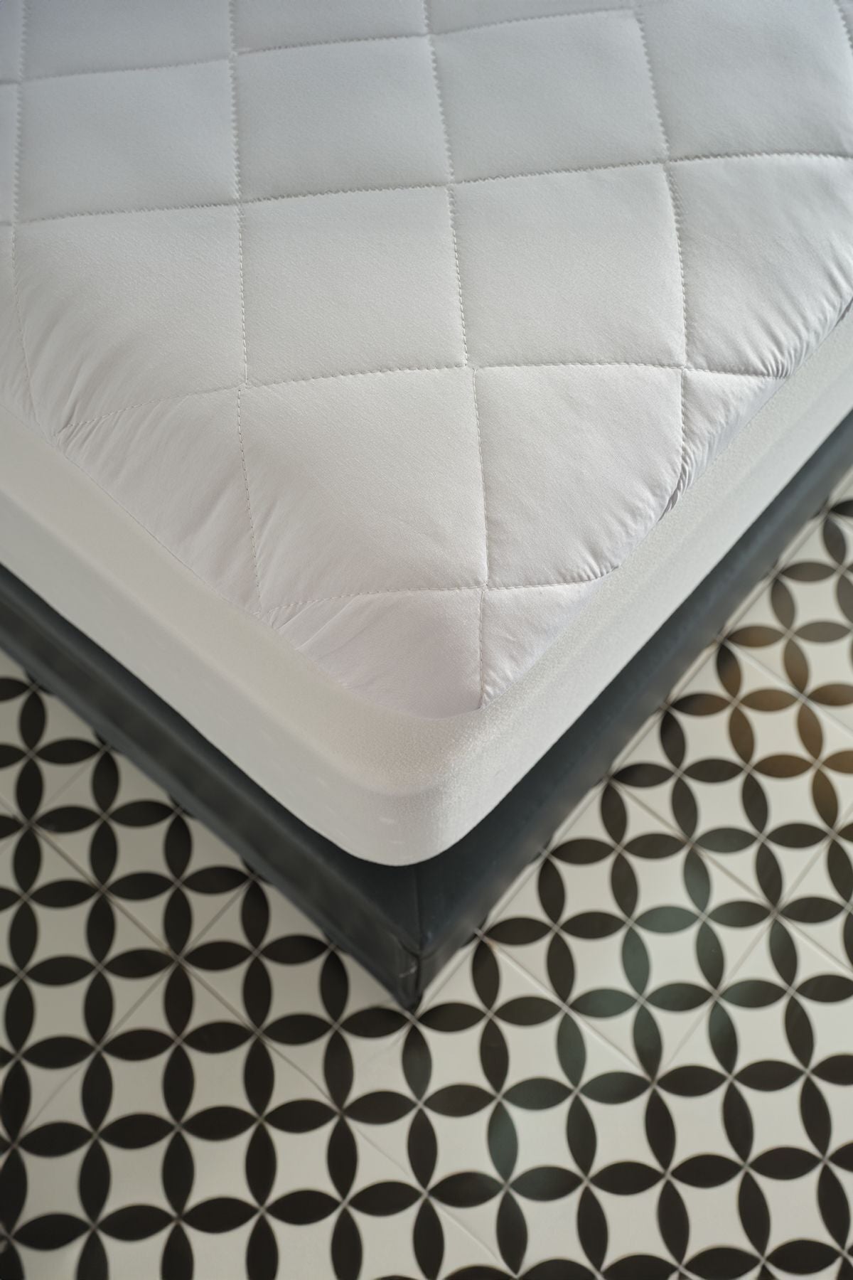 Doqu Home Comfyline Facali Waterproof Mattress Protector - MALLTURK