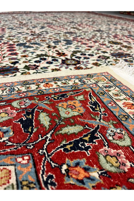 FT Halicilik White Prison Workshop Hereke Hand-Woven Seven Mountains Flower Sumerbank Hereke Hand Rug - MALLTURK