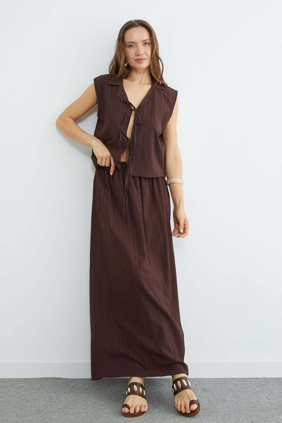 2-Piece Set with Tie-Front Jacquard Skirt - MALLTURK
