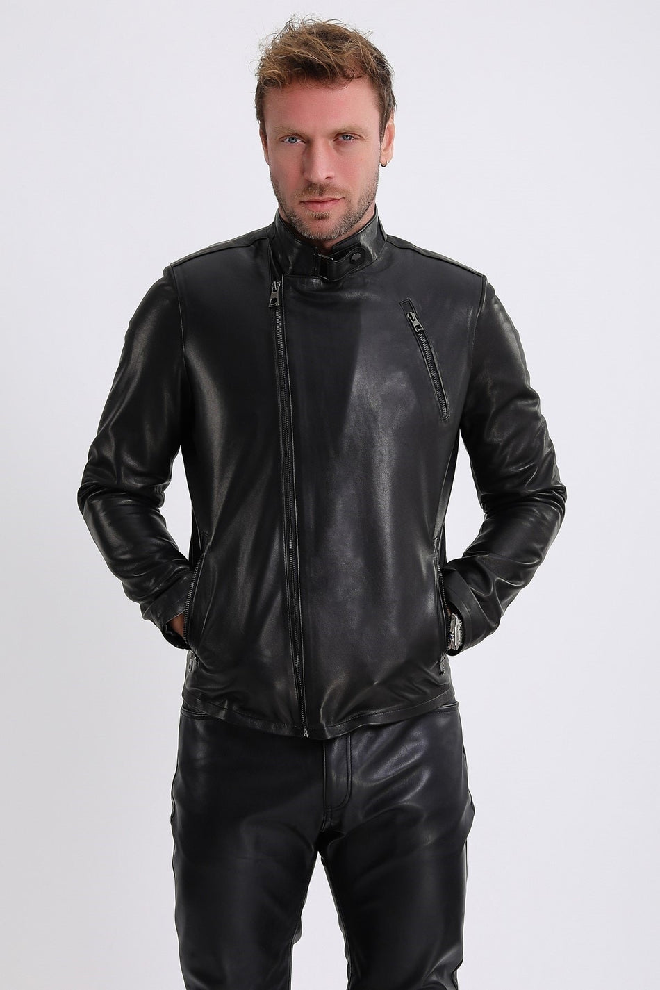 Leather Club svart läderjacka med kors