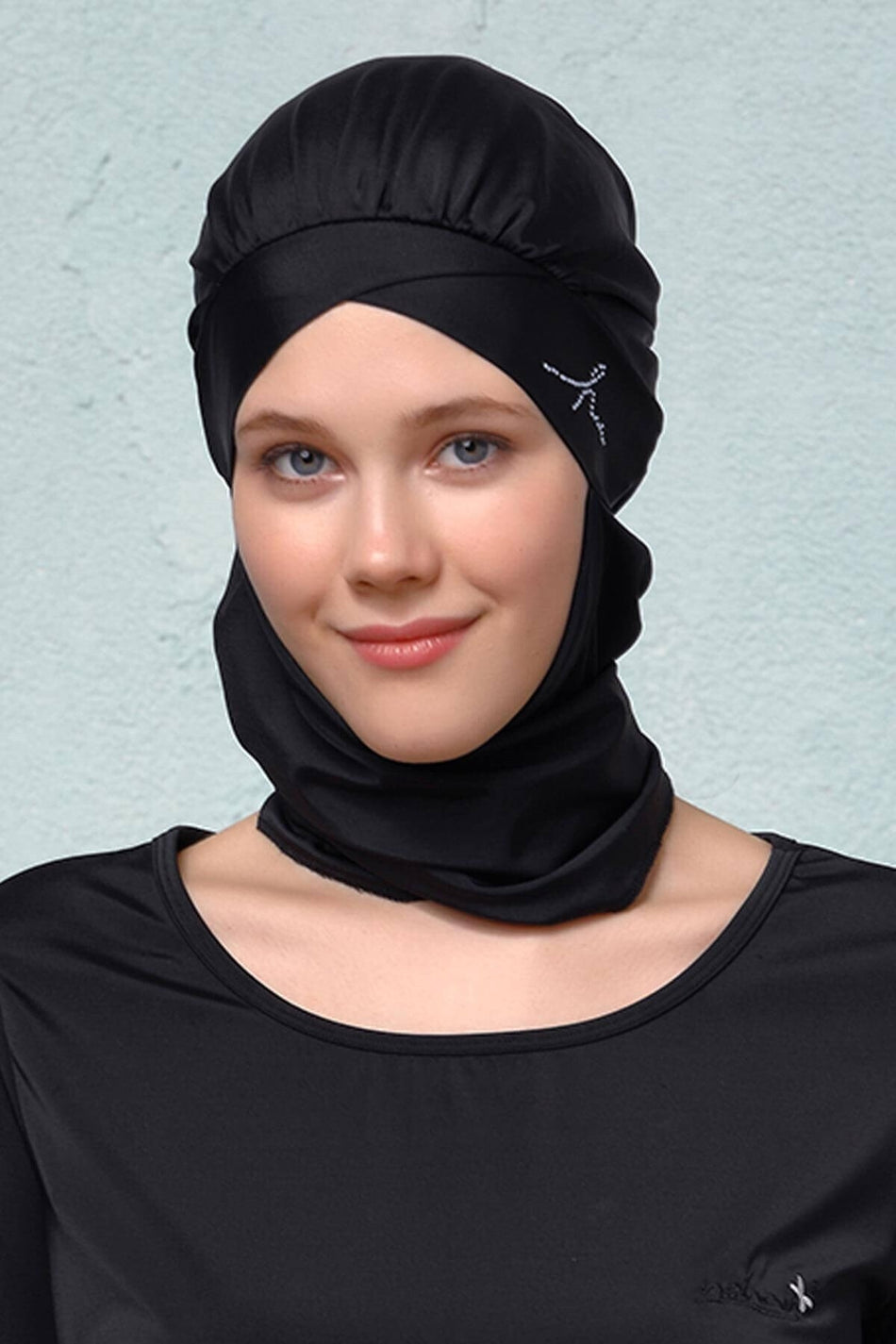 Black Stone Embellished Cross-Shaped Hijab Bonnet
