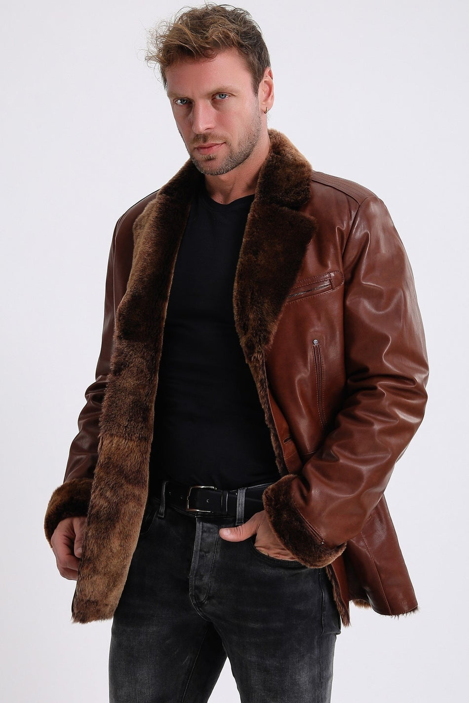 Manteau en cuir marron clair Leather Club avec doublure en fourrure