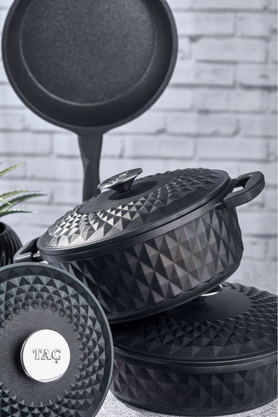 Tac Carabella 7 Piece Cast Cookware Set - MALLTURK