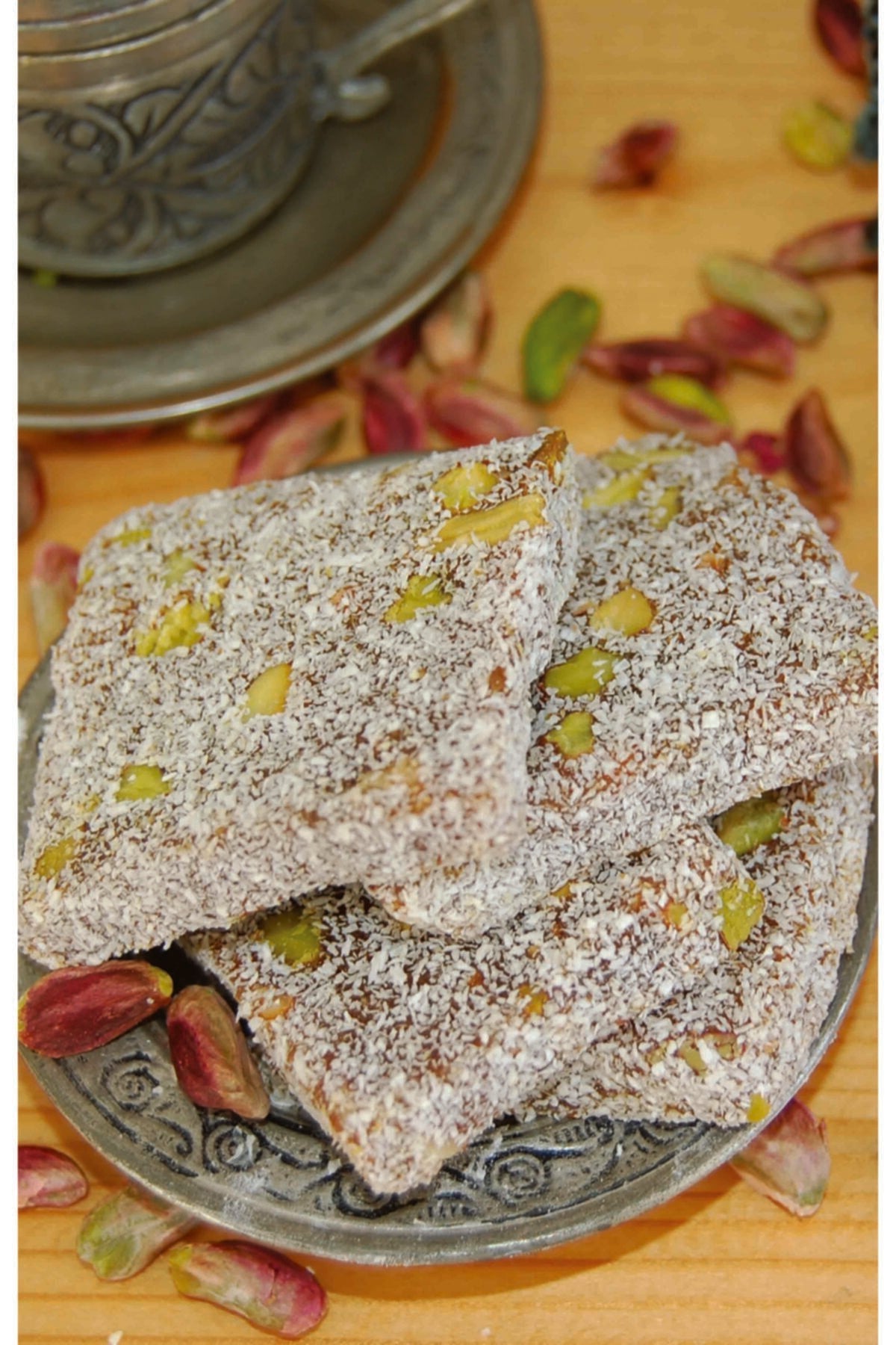 Necim Oksuz Lokum- Cezerye Pistachio Carrot Confection 500 g - MALLTURK
