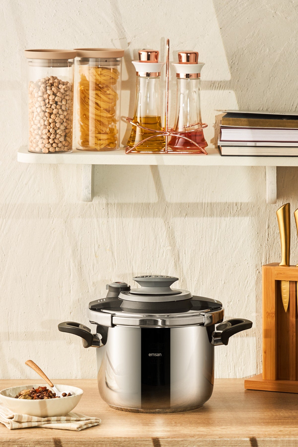 Emsan Montana Black Grey Pressure Cooker 6 Liters - MALLTURK