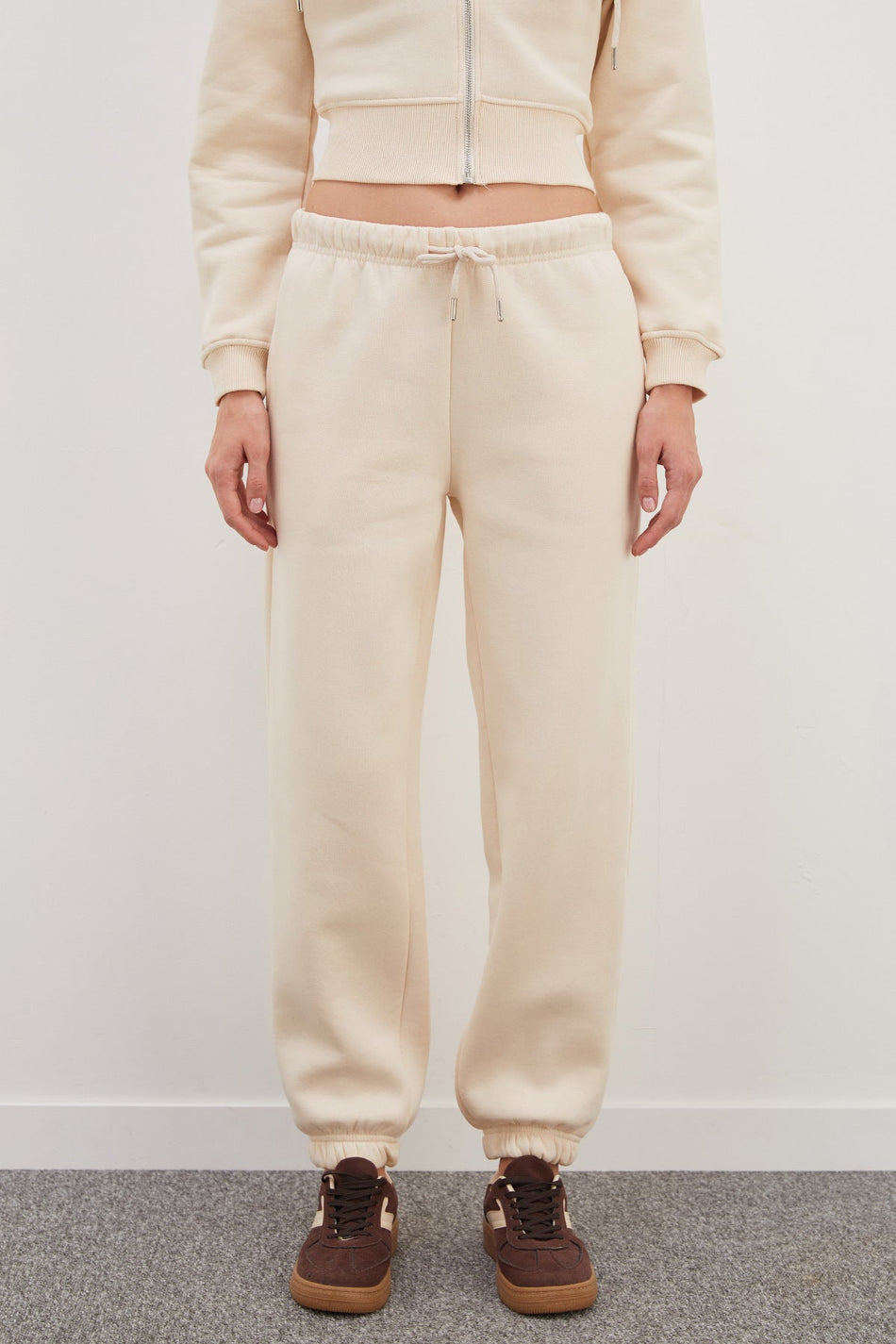 3-Strap Pocket Jogger Sweatpants - MALLTURK