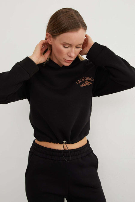 3 Thread California Embroidered Hooded Jogger Set - MALLTURK