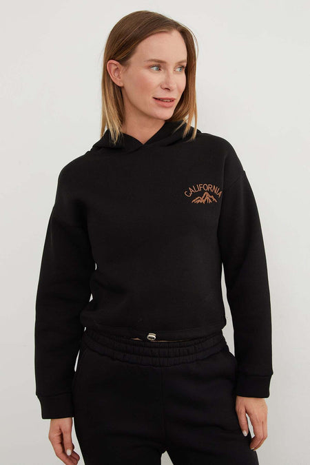 3 Thread California Embroidered Hooded Jogger Set - MALLTURK