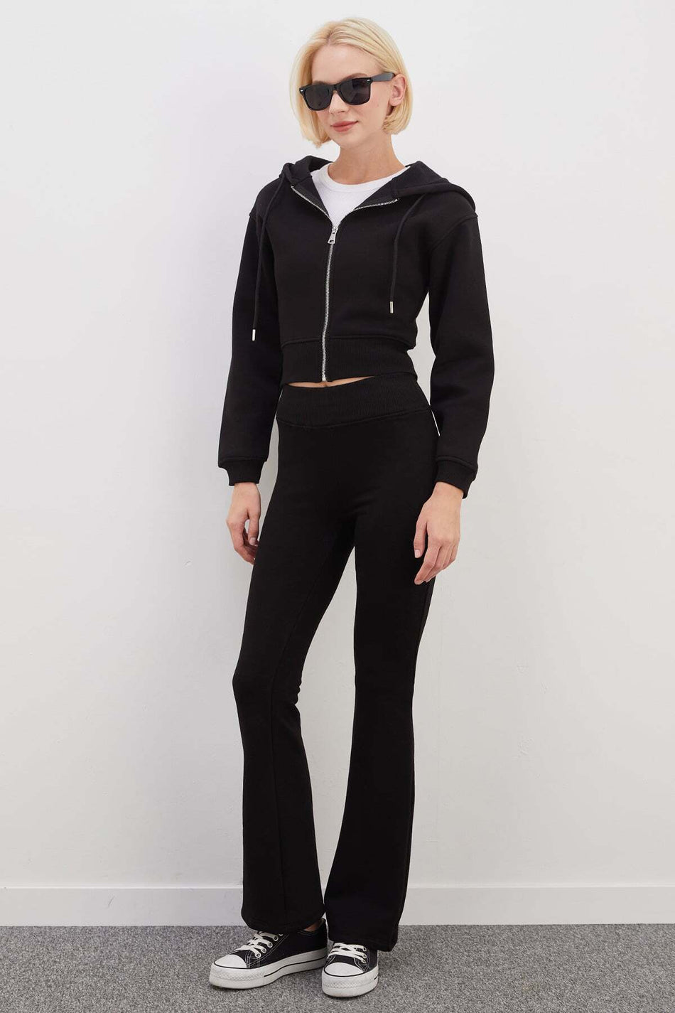 3 Threaded Non-Threaded Elastic Waist Flare Leggings - MALLTURK