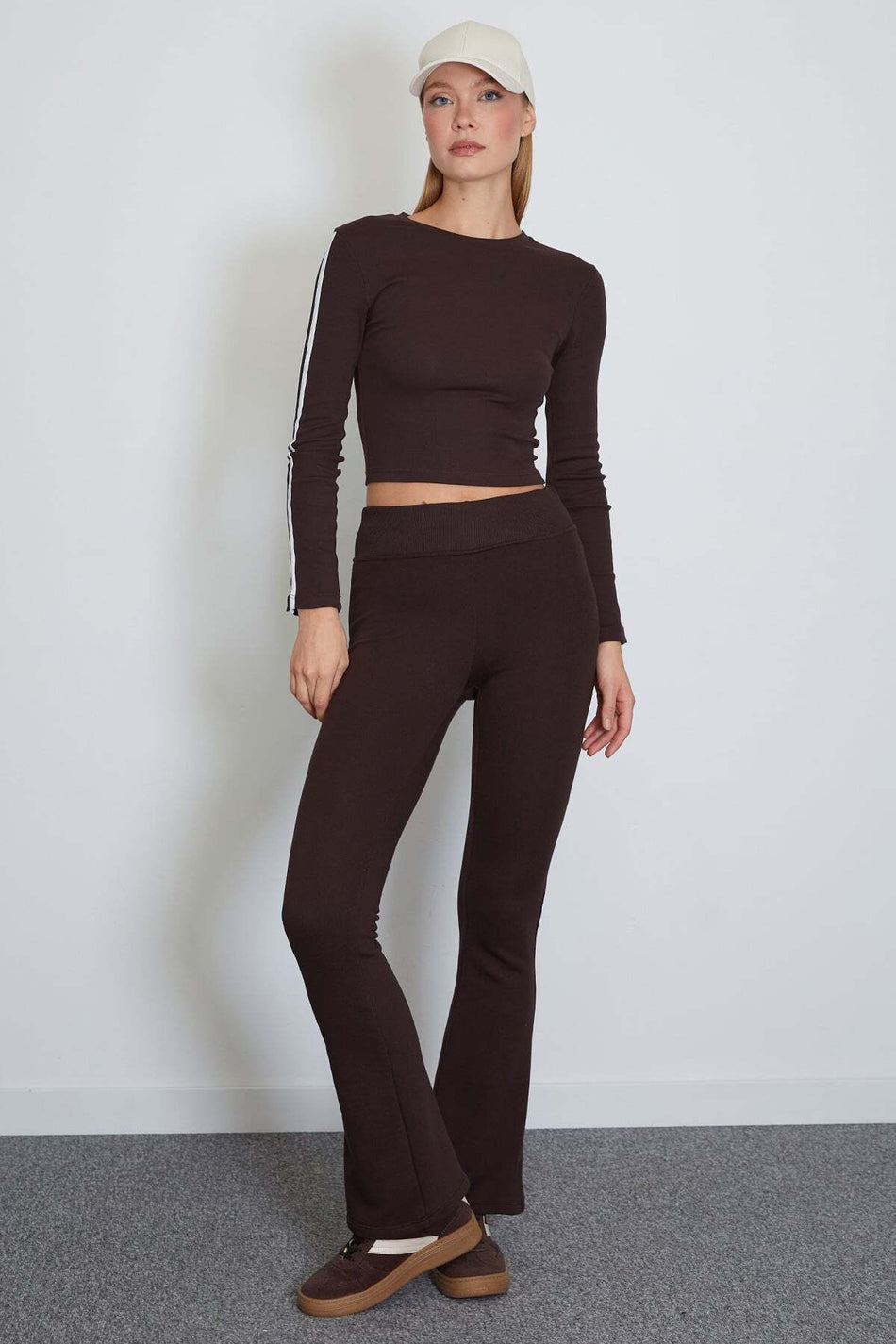 3 Threaded Non-Threaded Elastic Waist Flare Leggings - MALLTURK