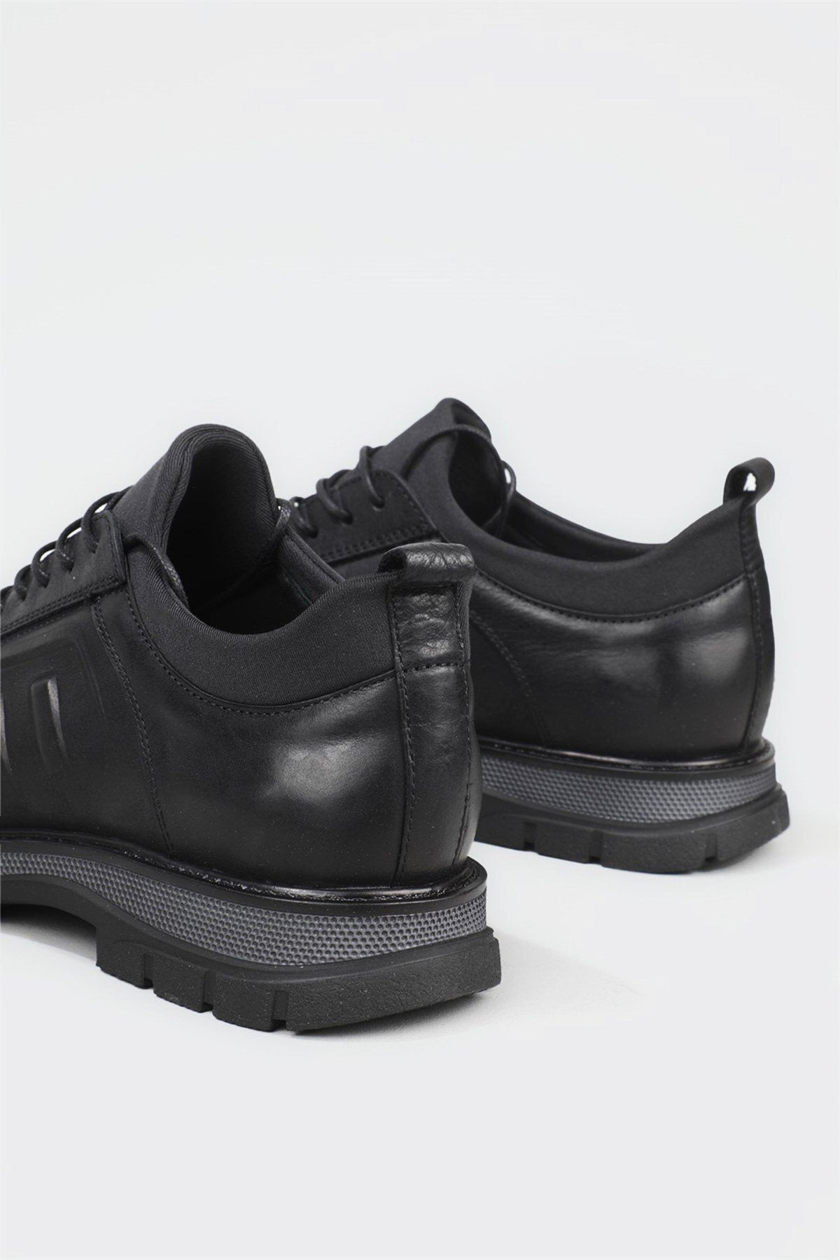 3815 Men's Causal Shoes - Black - MALLTURK