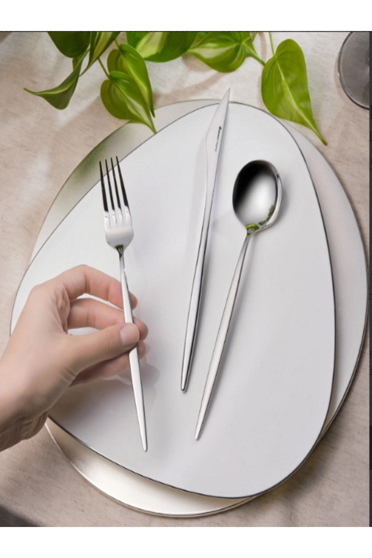 Karaca porto 12 Place Setting 60 Piece elegance Flatware Set Boxed - MALLTURK