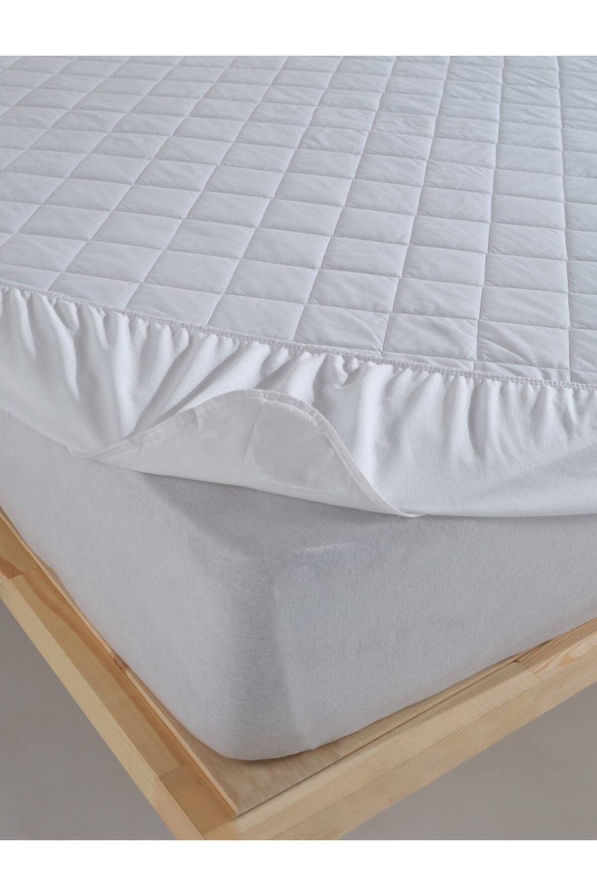 sueda Waterproof Cotton Quilted Fitted Mattress Protector - MALLTURK