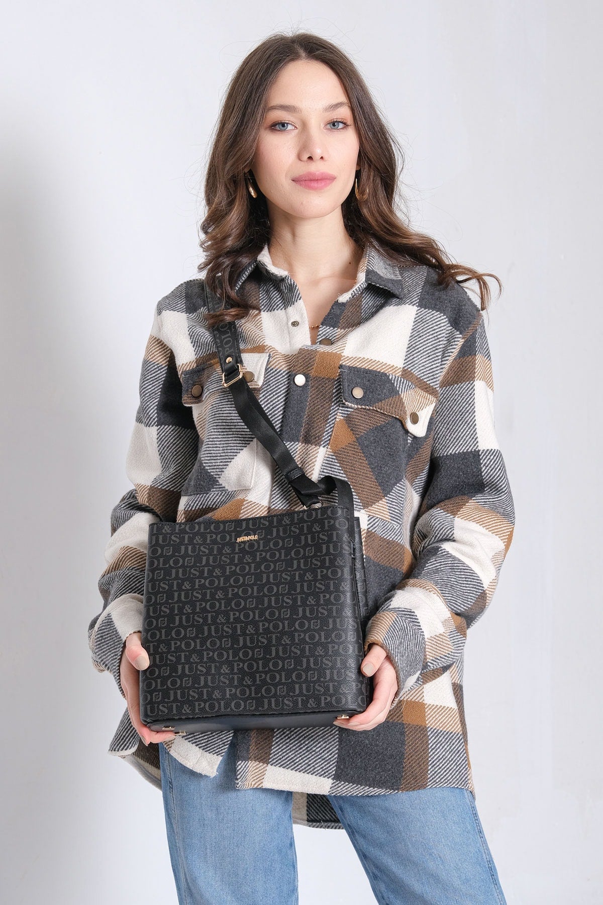 Just Polo Women's Hand and Shoulder Color Black Bag - MALLTURK