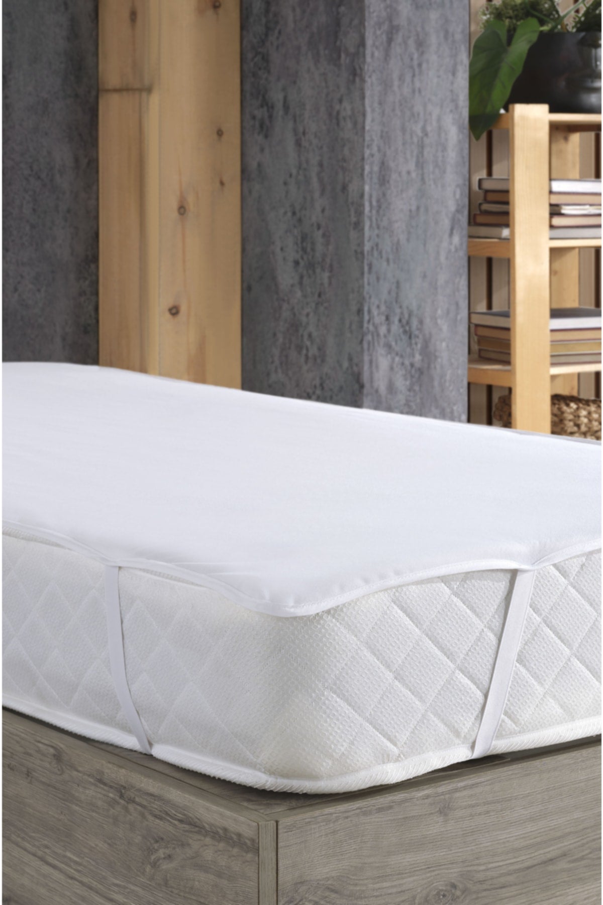 sueda Waterproof Microfiber Fitted Mattress Protector - MALLTURK