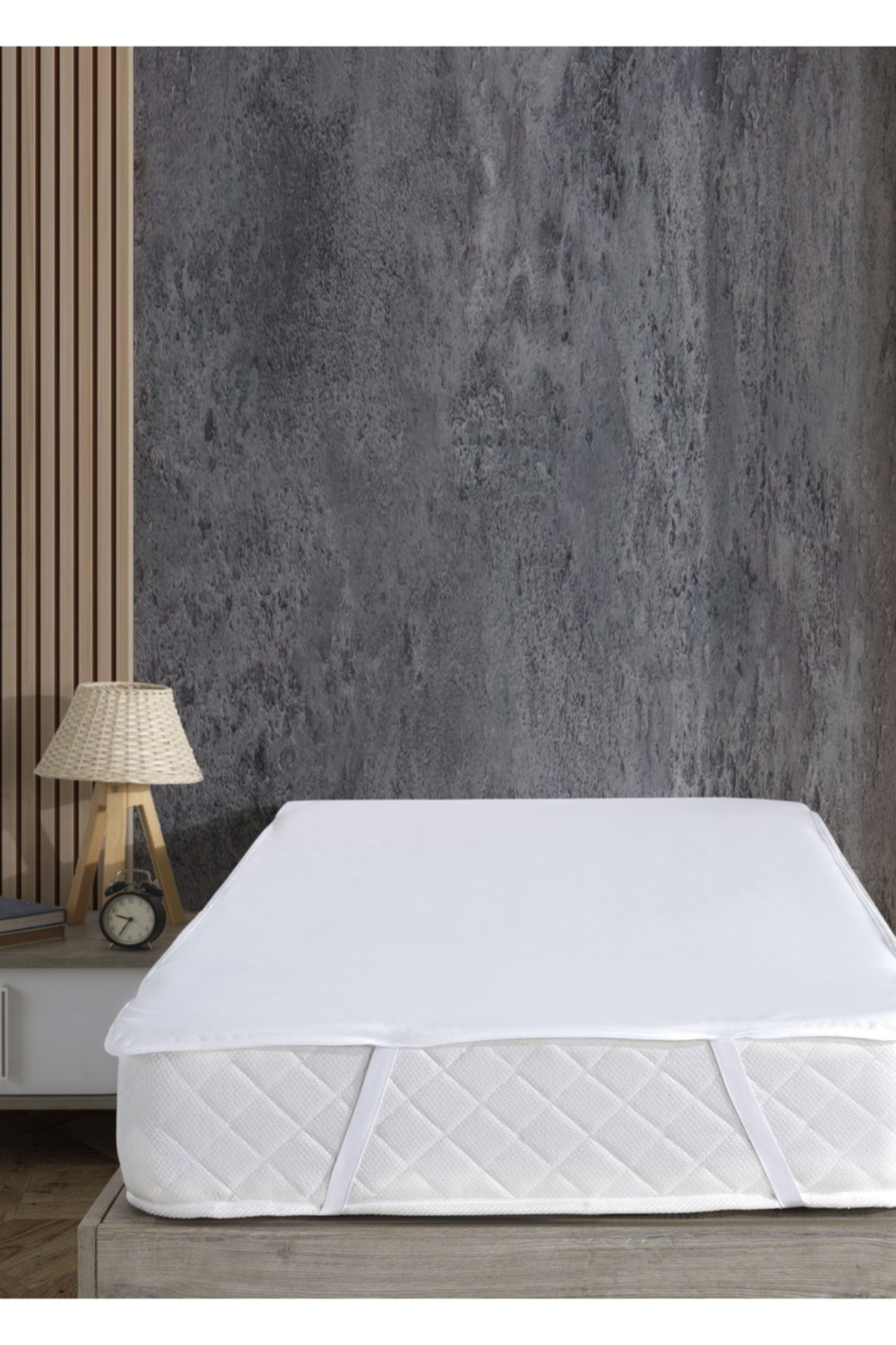 sueda Waterproof Microfiber Fitted Mattress Protector - MALLTURK