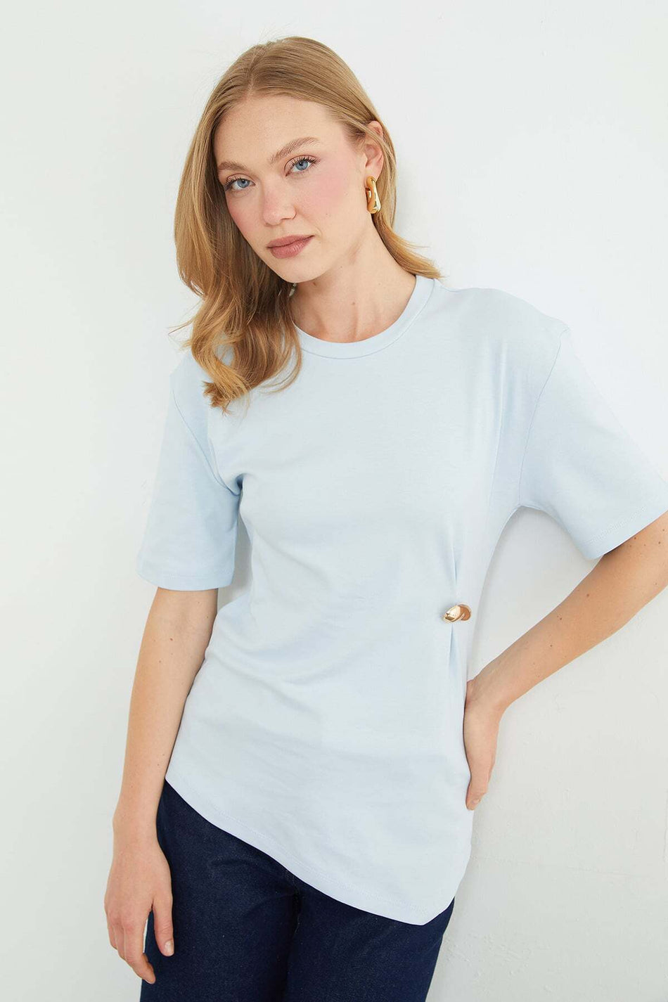 Accessory Detailed Draped T-Shirt - MALLTURK