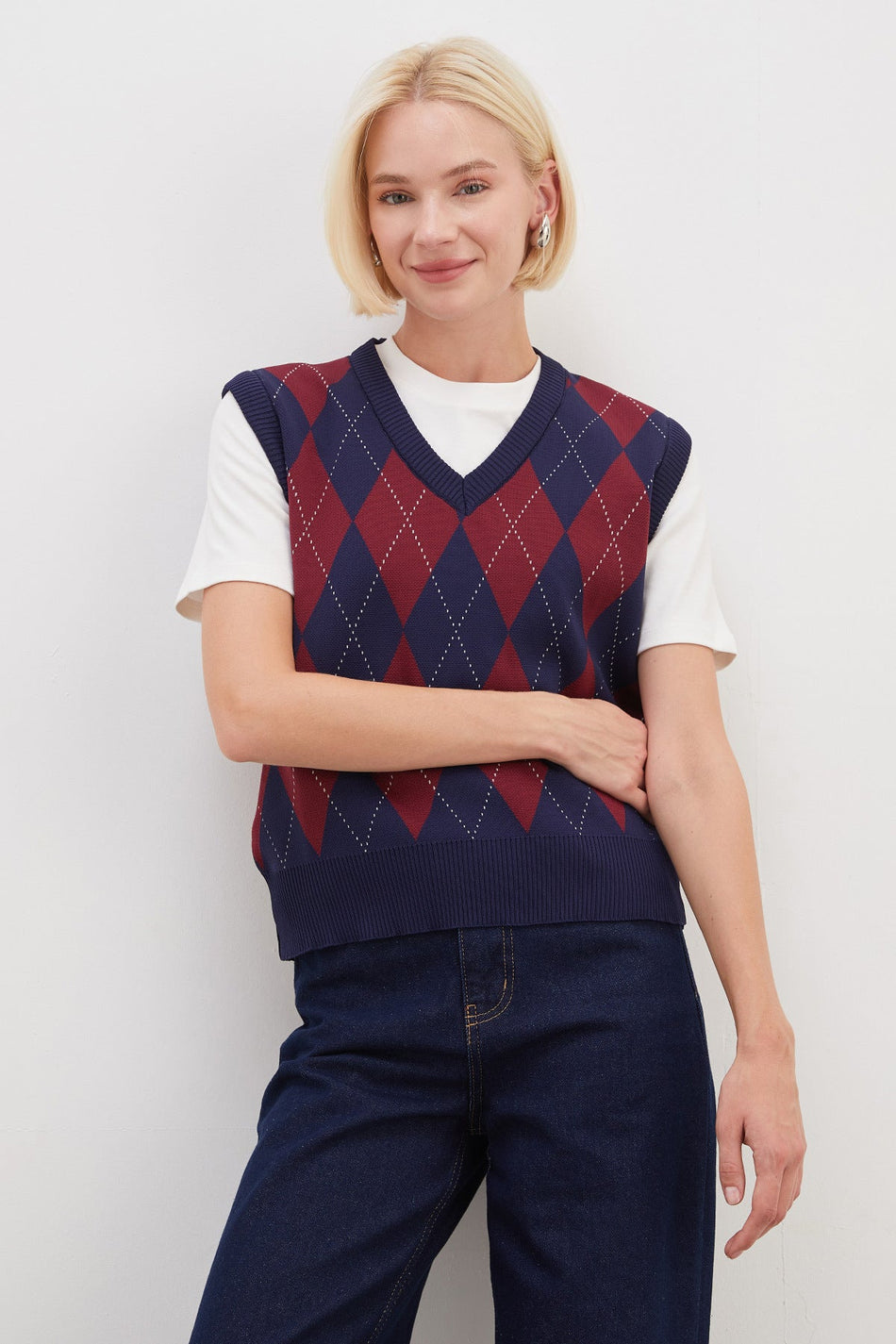Baklava Patterned V-Neck Knit Sweater - MALLTURK