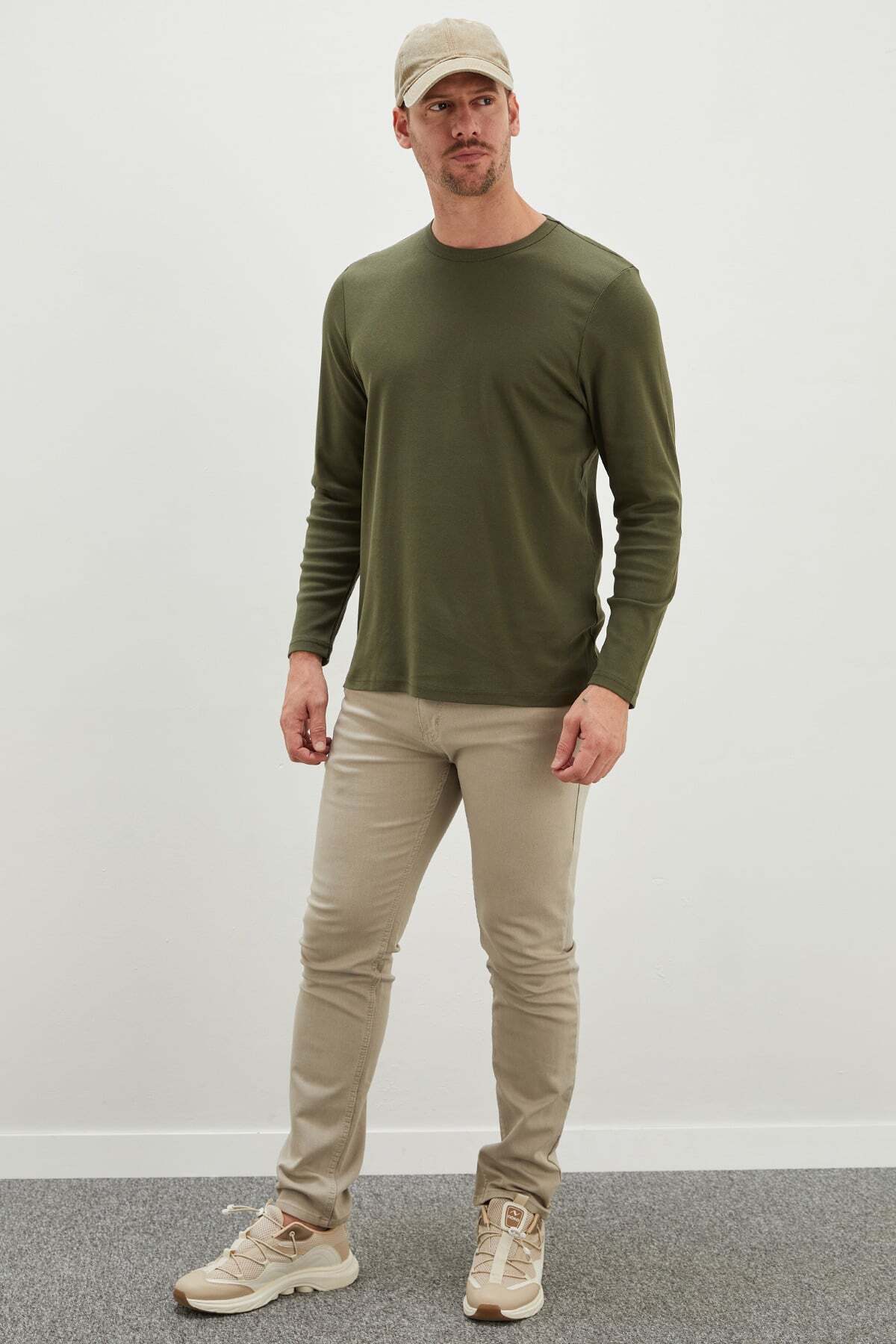 Basic Crew Neck Body - MALLTURK