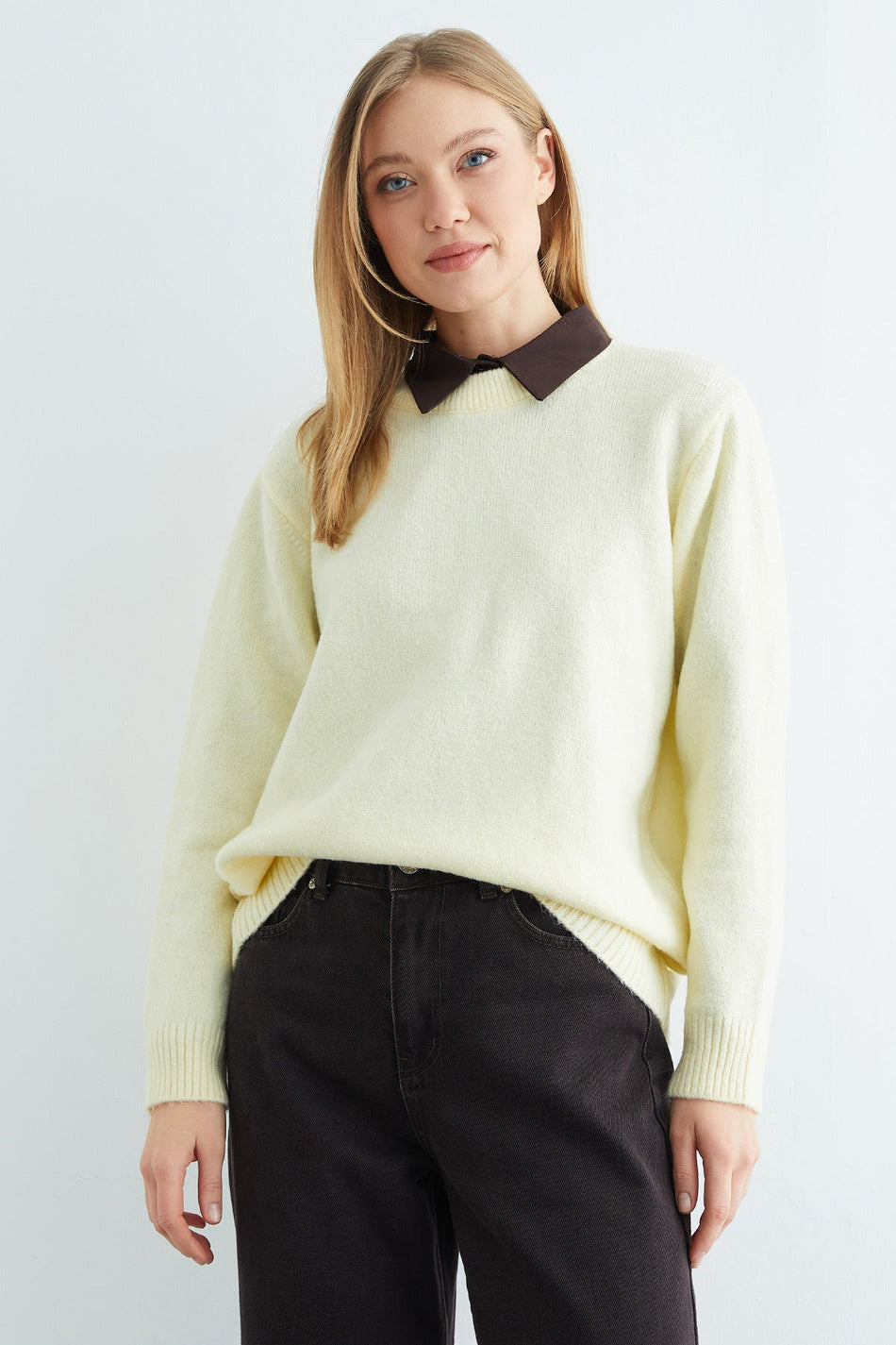 Basic Crew Neck Casual Knit Sweater - MALLTURK