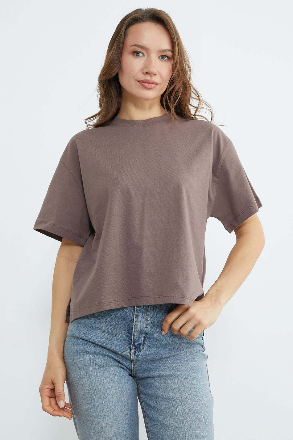 Basic Crew Neck Crop T-Shirt - MALLTURK