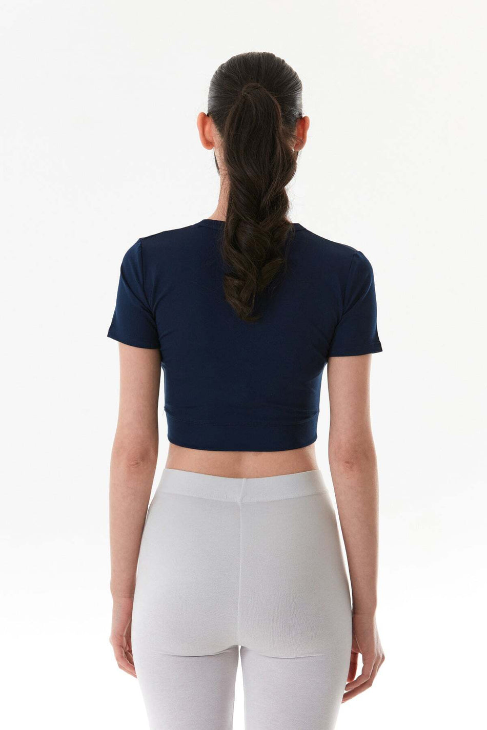Basic Crew Neck Crop T-Shirt - MALLTURK