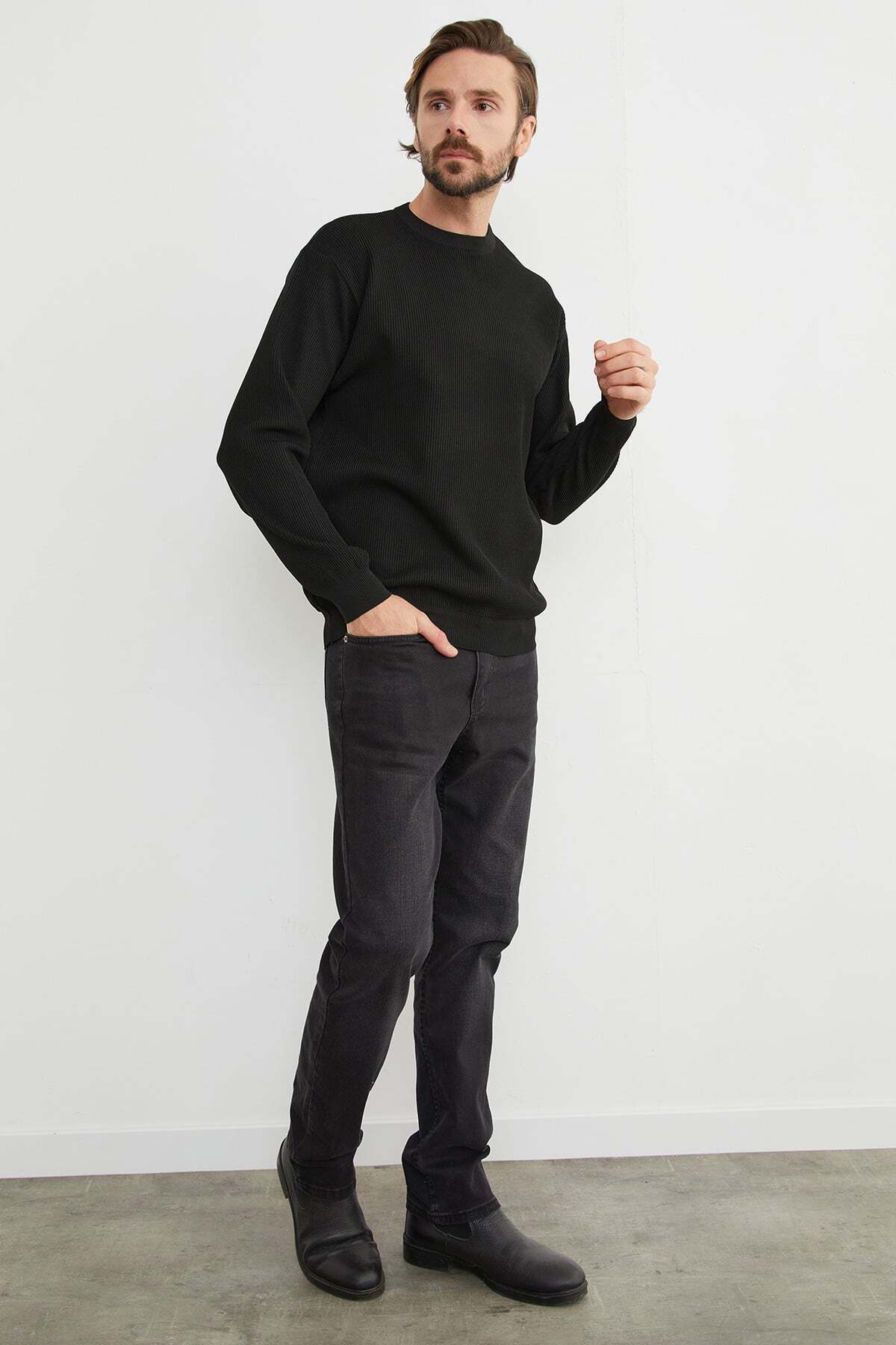 Basic Crew Neck Knitwear Sweater - MALLTURK