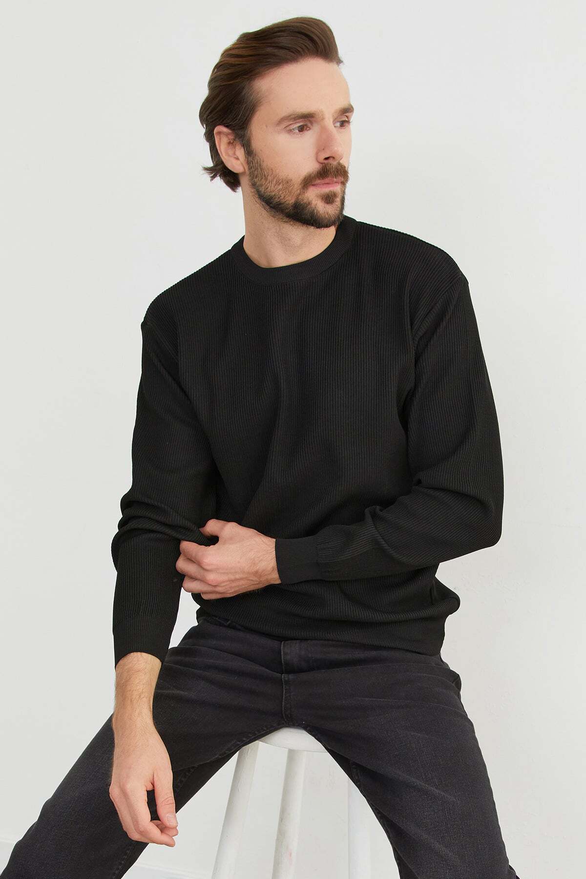 Basic Crew Neck Knitwear Sweater - MALLTURK