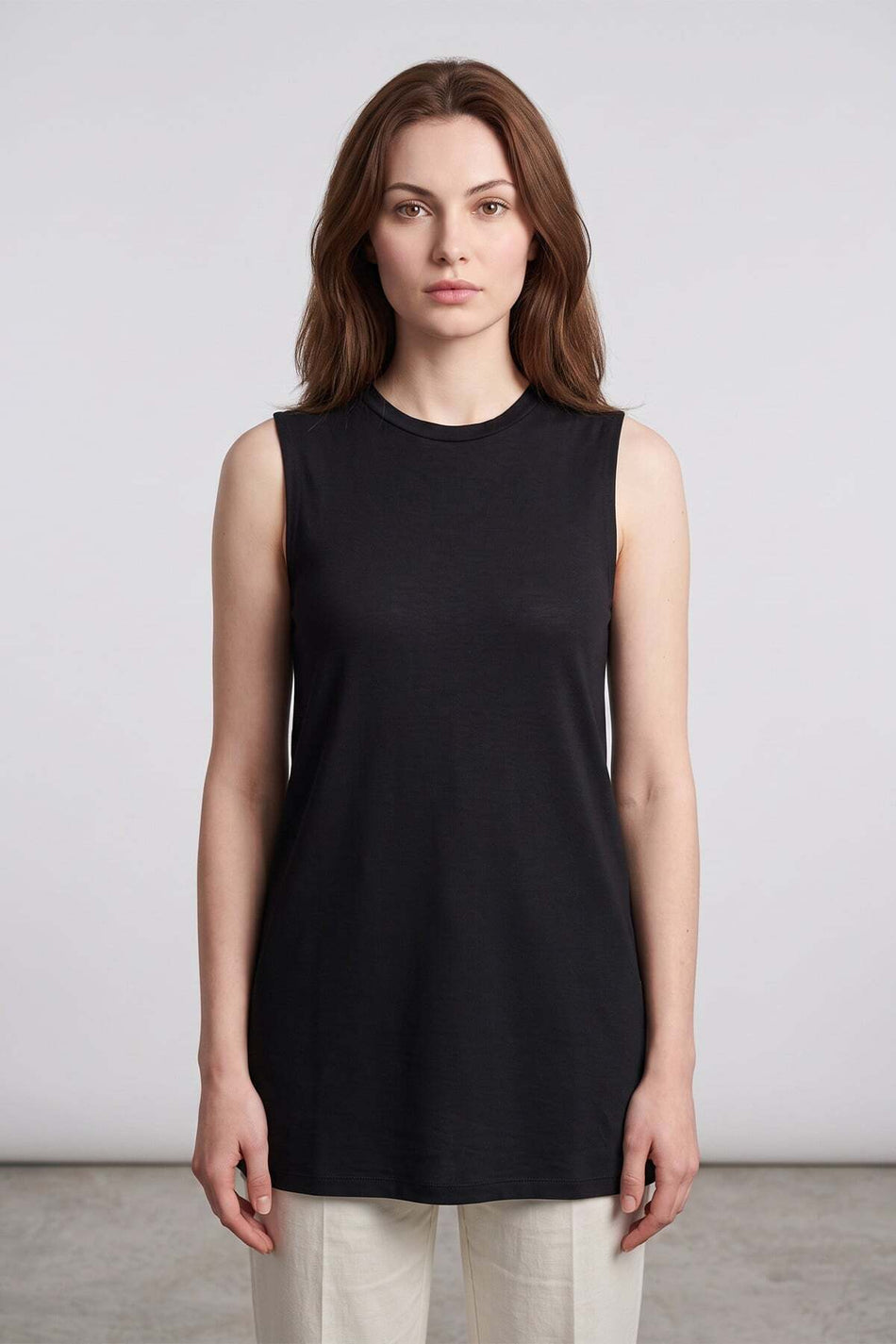 Basic Crew Neck Sleeveless Tunic - MALLTURK