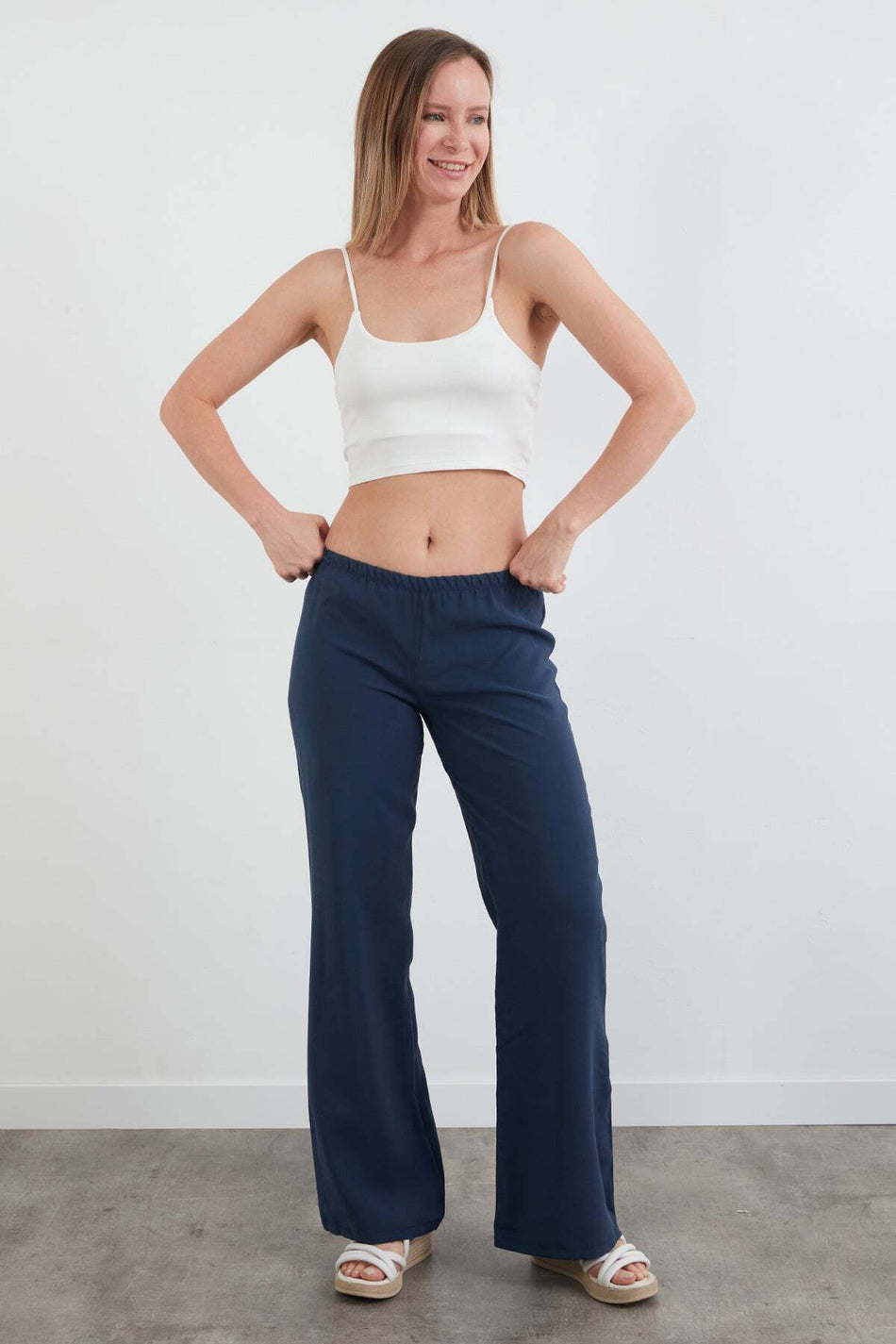 Basic Crop Bustier with Rope Strap - MALLTURK