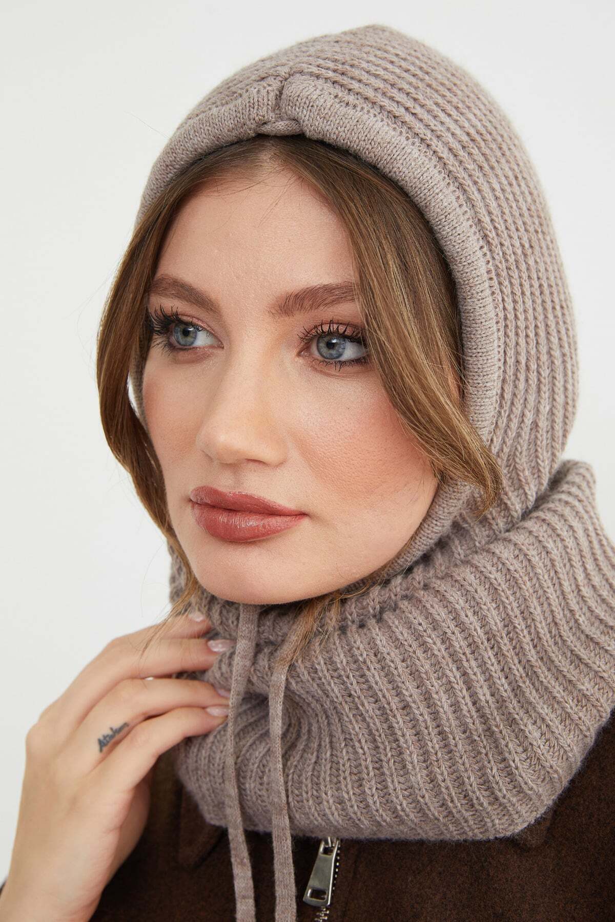 Basic Lace-Up Knitwear Balaklava Beanie - MALLTURK