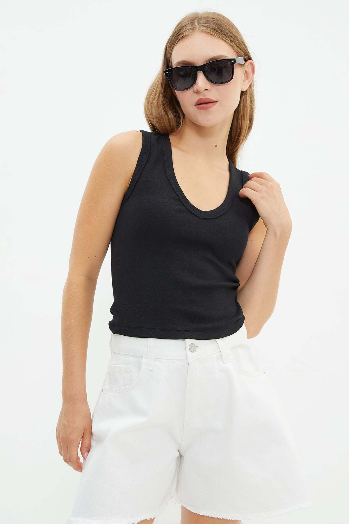 Basic Ribbed V-Neck Blouse - MALLTURK