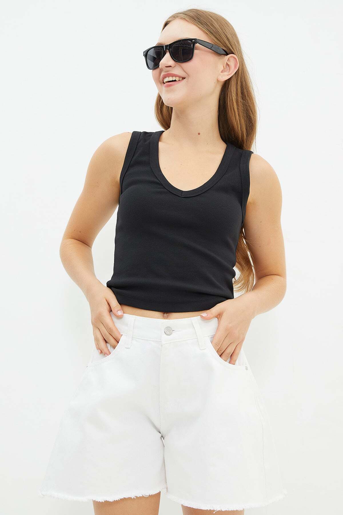 Basic Ribbed V-Neck Blouse - MALLTURK