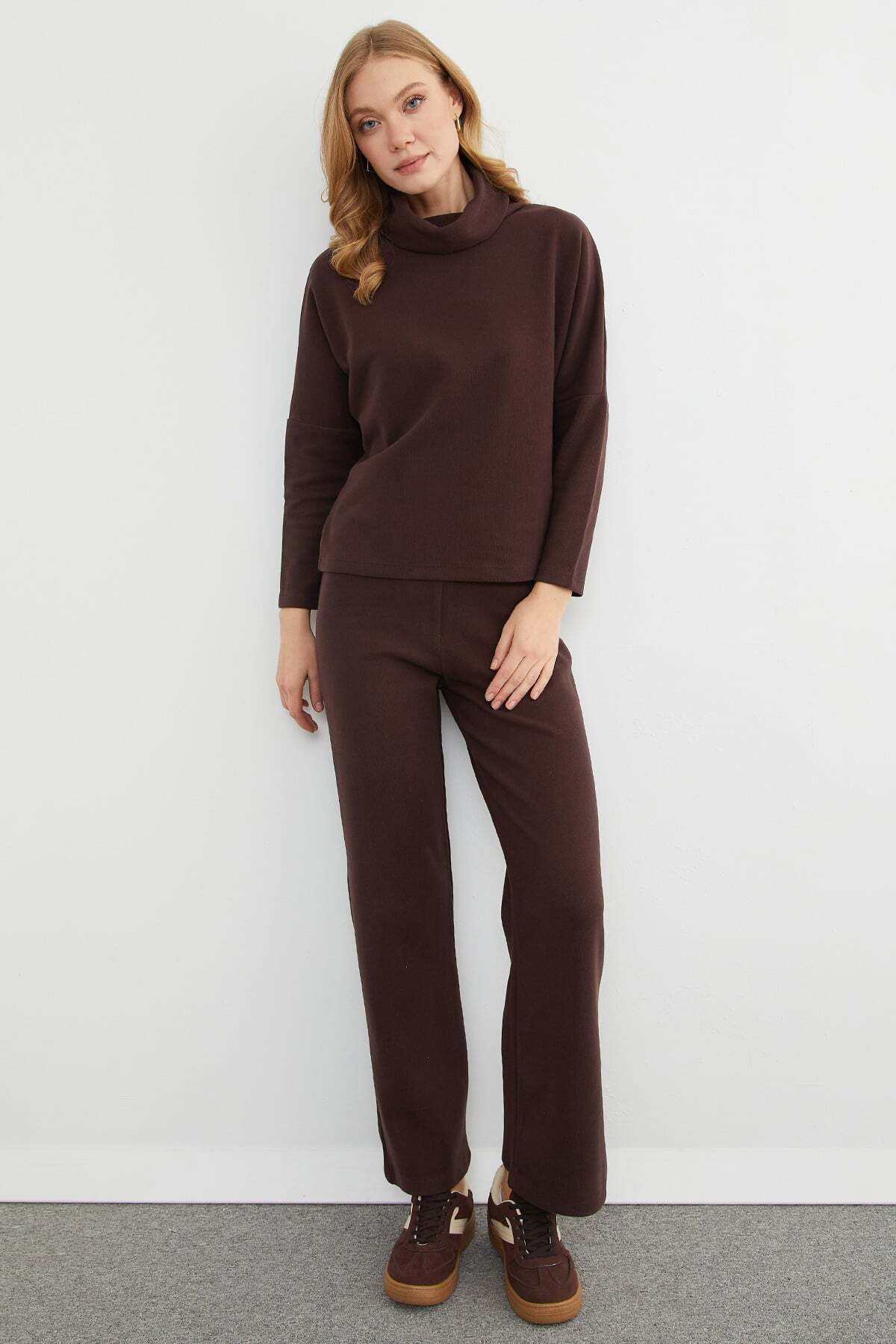 Basic Turtleneck Elastic Waist 2-Piece Set - MALLTURK