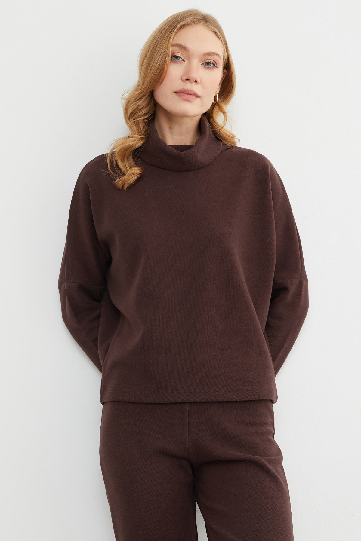 Basic Turtleneck Elastic Waist 2-Piece Set - MALLTURK