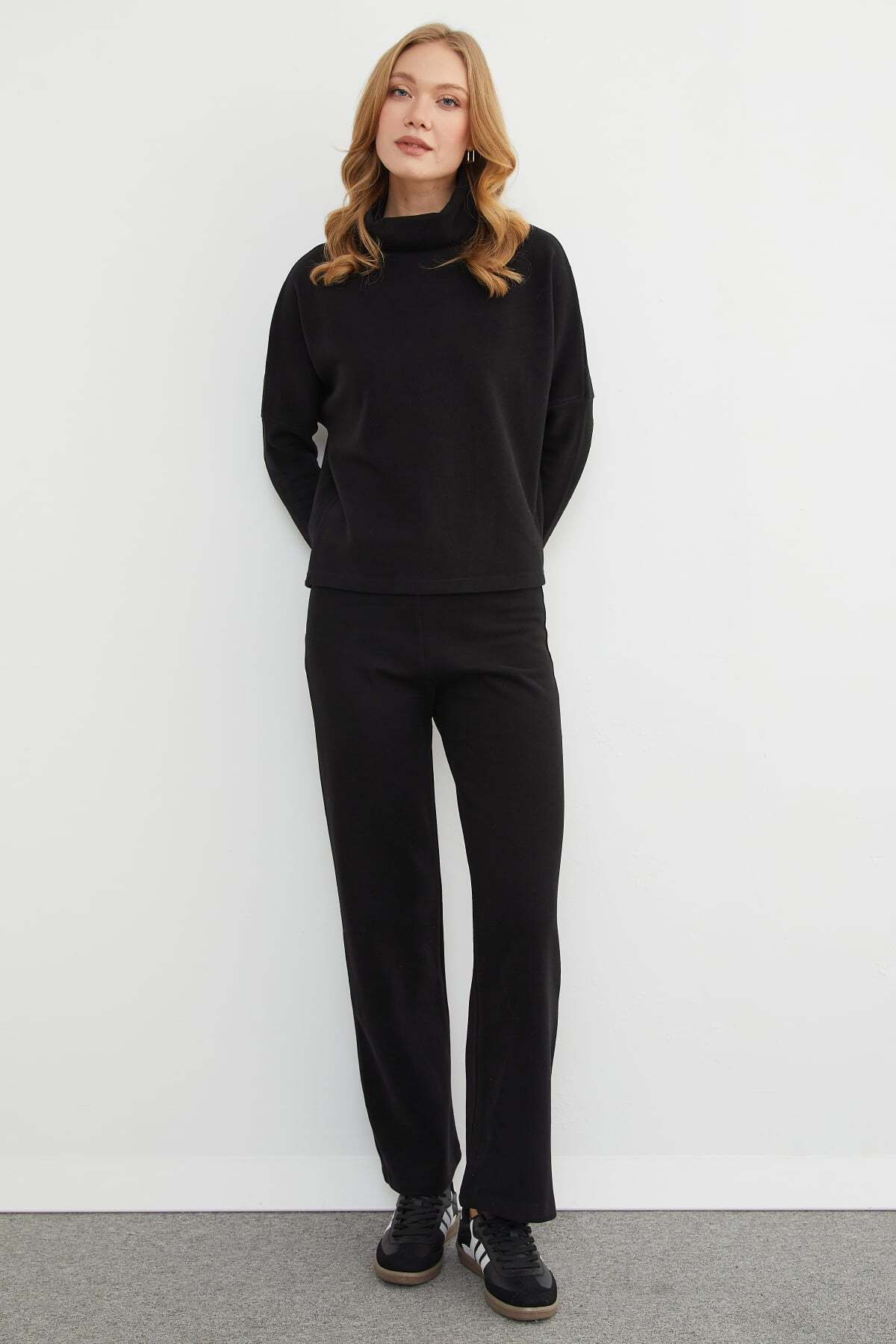 Basic Turtleneck Elastic Waist 2-Piece Set - MALLTURK