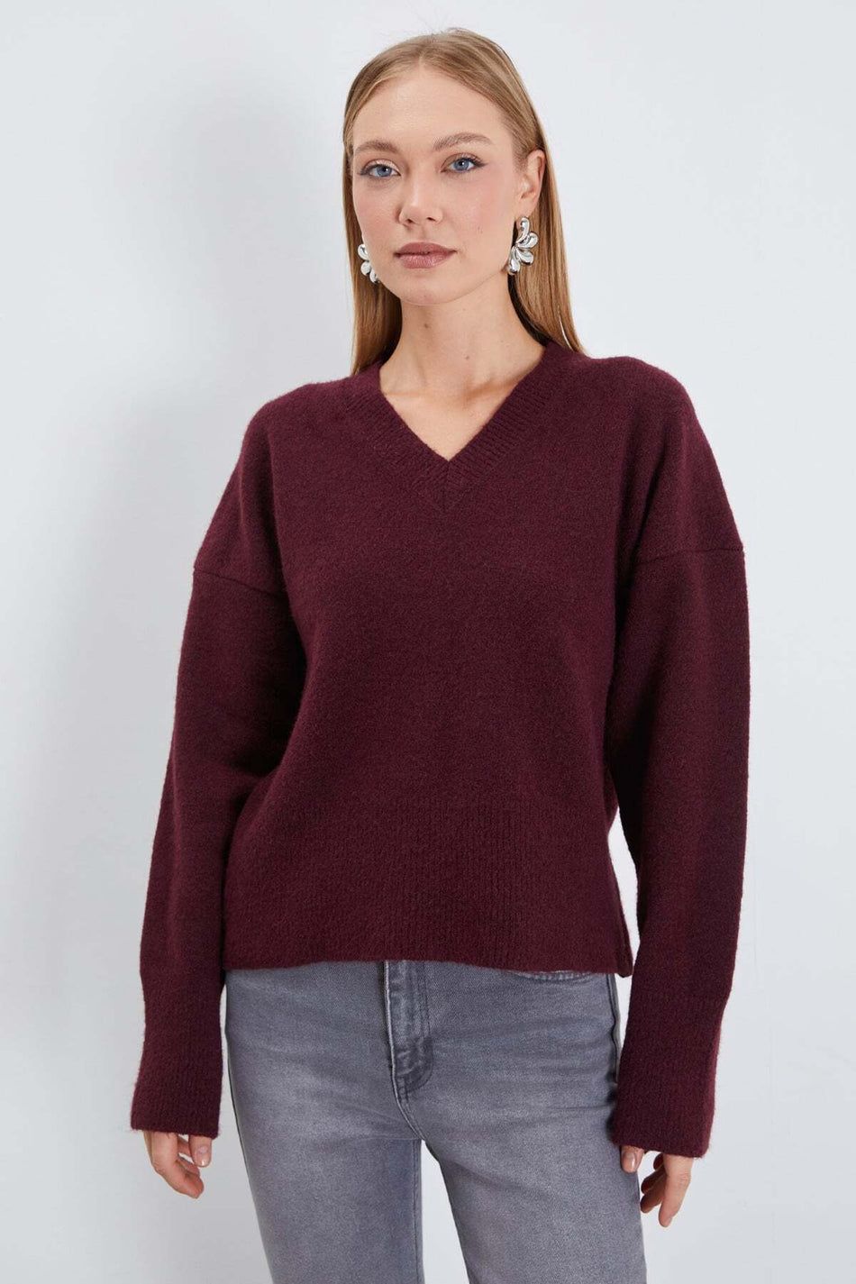 Basic V-Neck Oversize Knitwear Sweater - MALLTURK