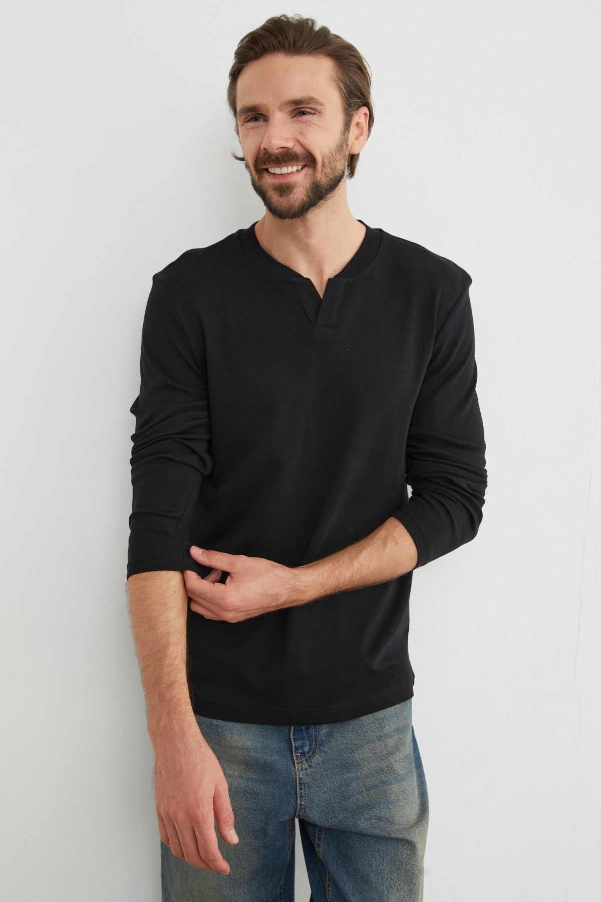 Basic V-Neck Ribbed Bodysuit - MALLTURK
