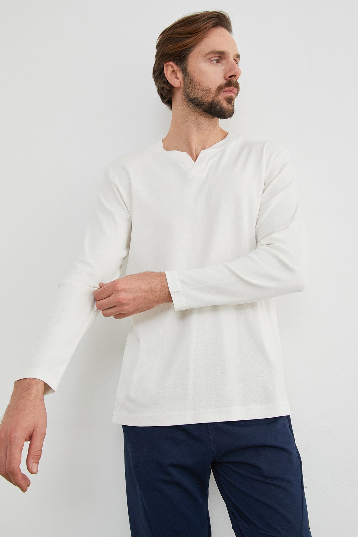 Basic V-Neck Ribbed Bodysuit - MALLTURK