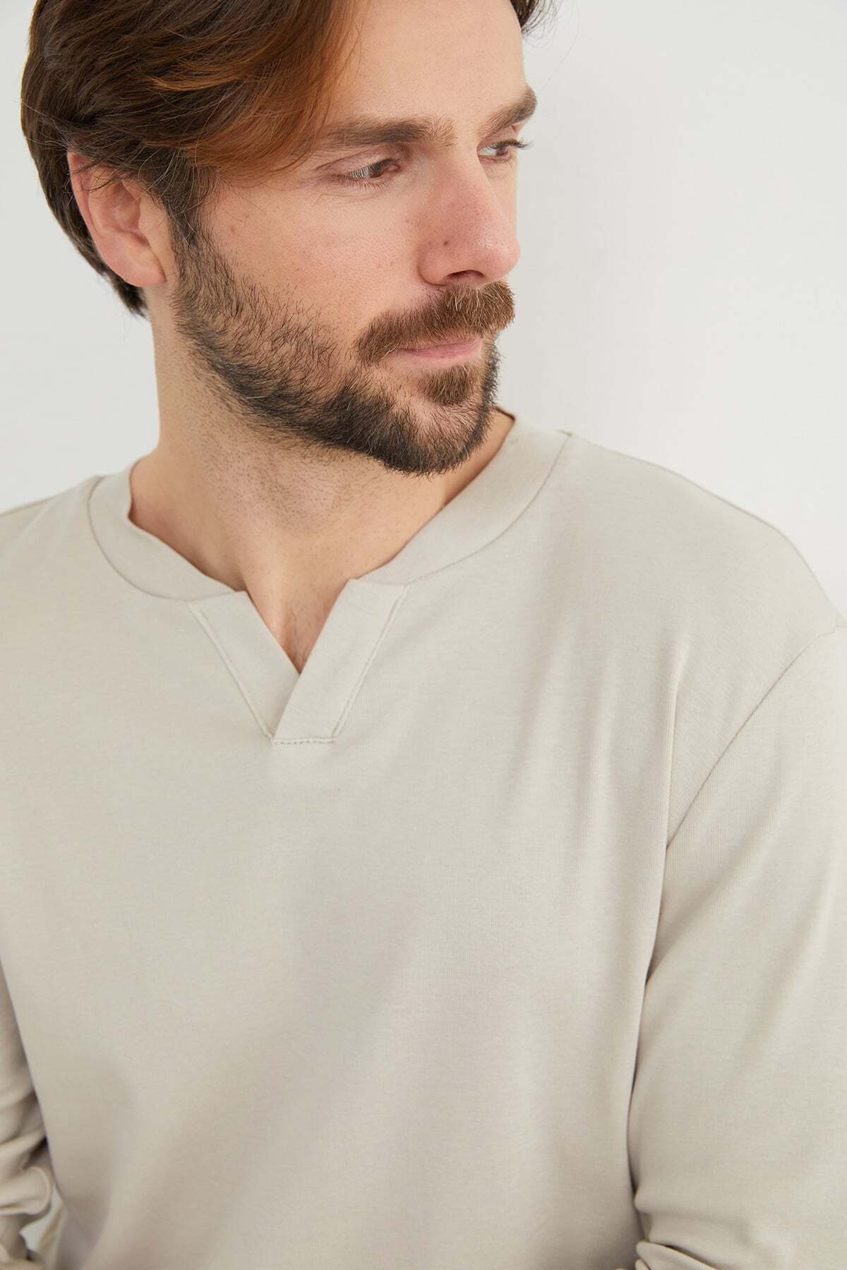 Basic V-Neck Ribbed Bodysuit - MALLTURK