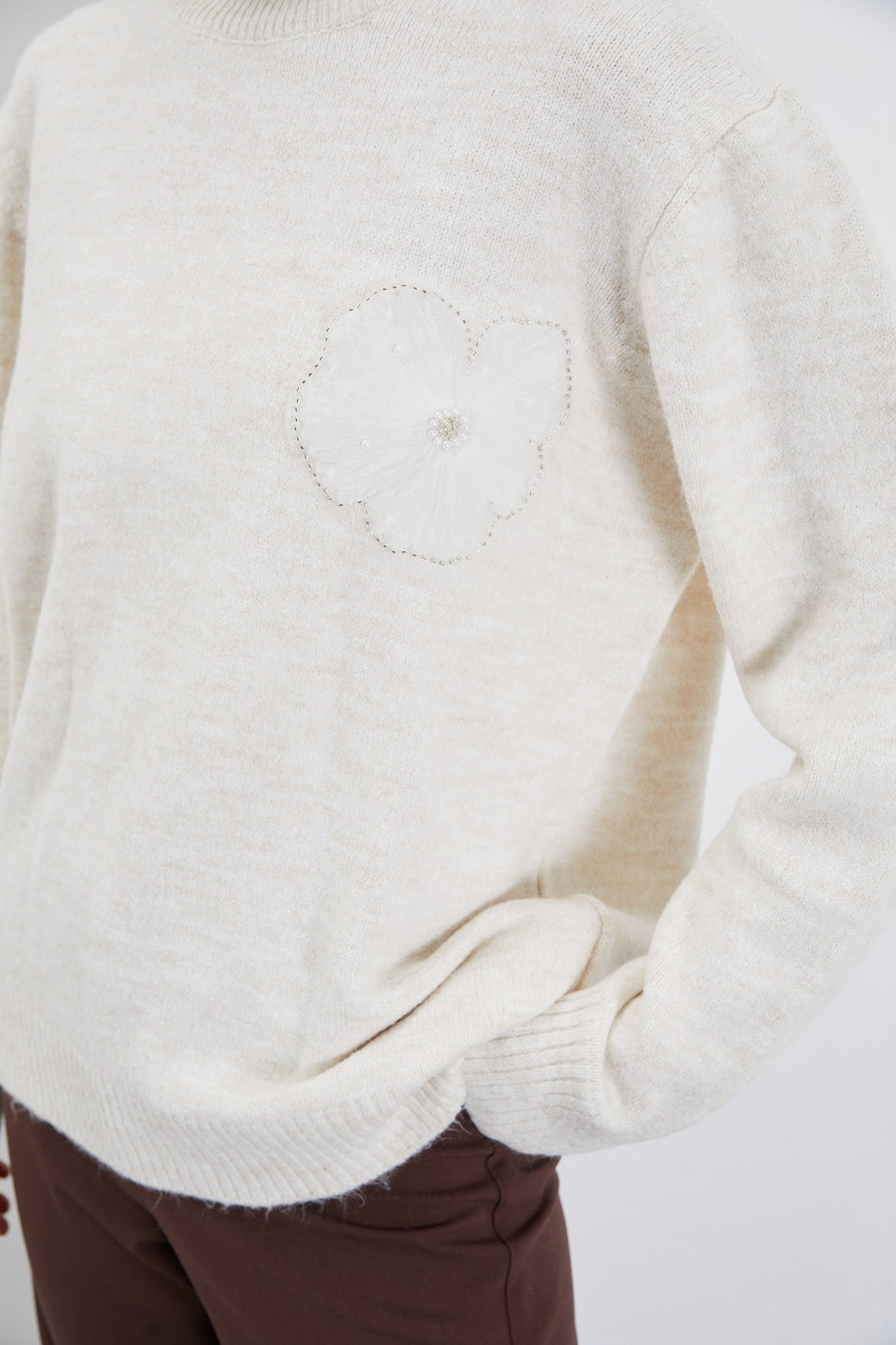 Beaded Floral Embroidered Knit Sweater - MALLTURK
